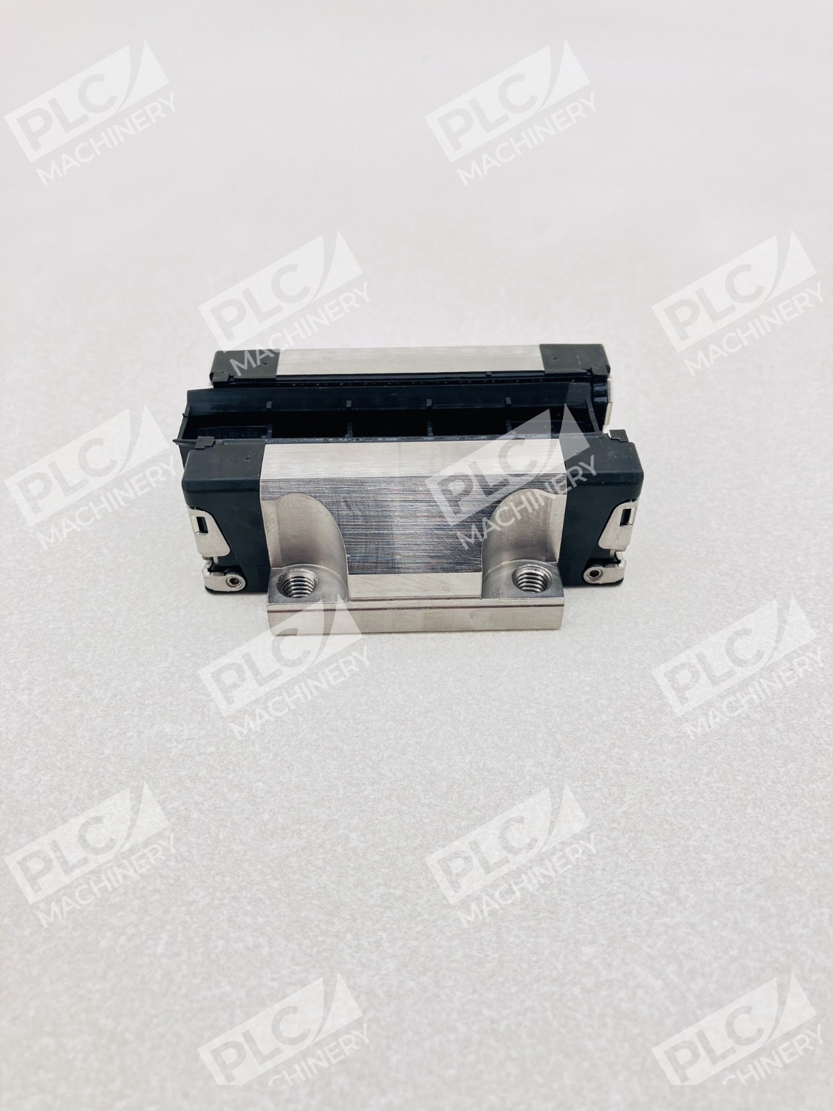 Bosch Rexroth R200181304 Ball Runner Block NRII Linear Guide - Image 4