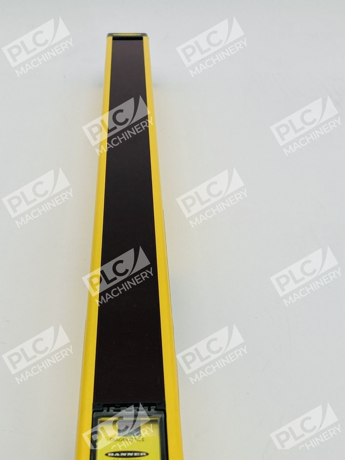 Banner SLSE14-450Q8 EZ-Screen Safety Light Curtain Receiver - Image 5