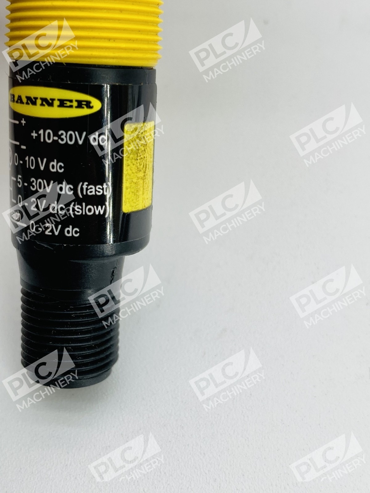 Banner S18UUAQ U-Gage Ultrasonic Sensor S18U Series - Image 10