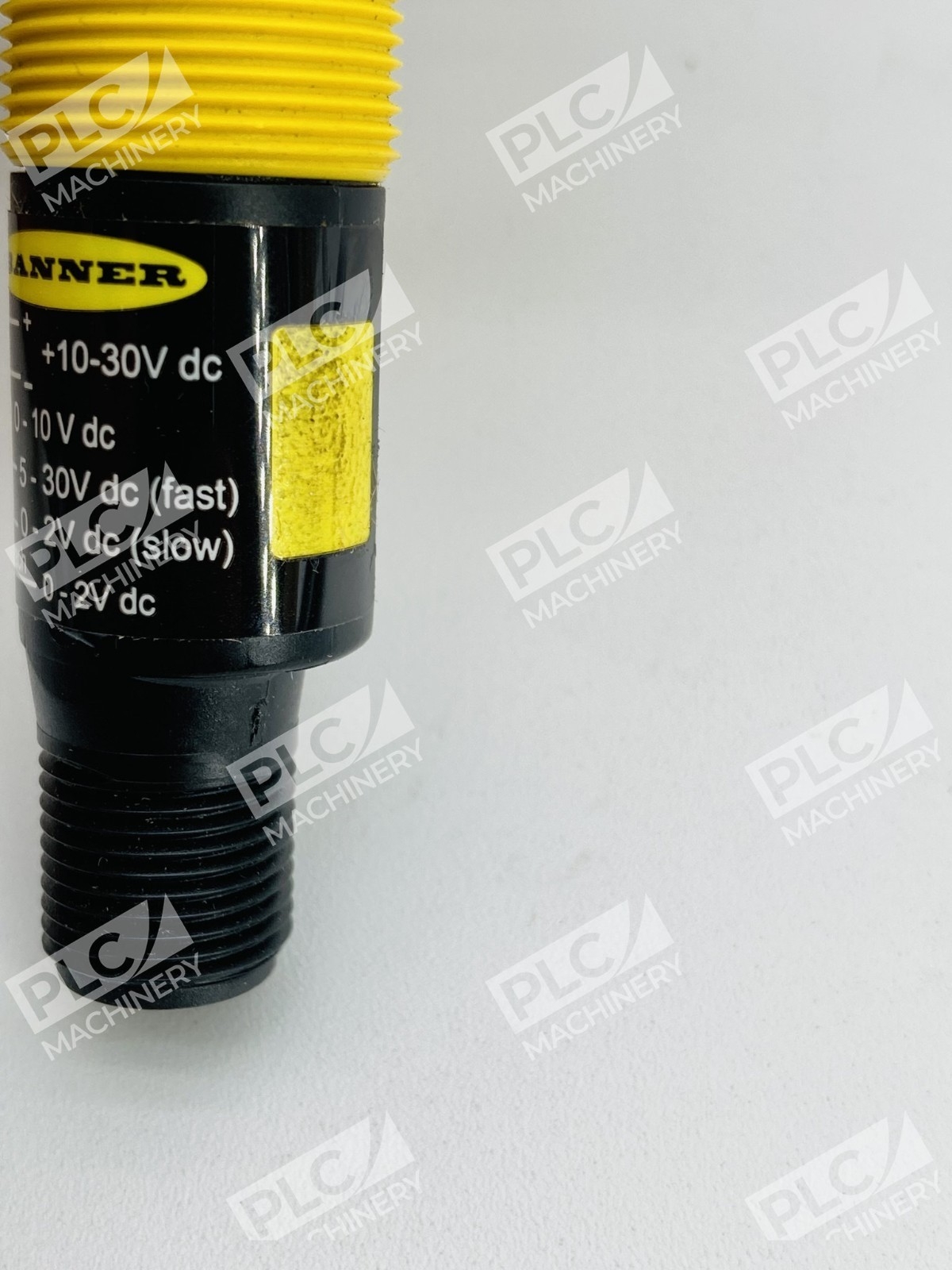 Banner S18UUAQ U-Gage Ultrasonic Sensor S18U Series - Image 11