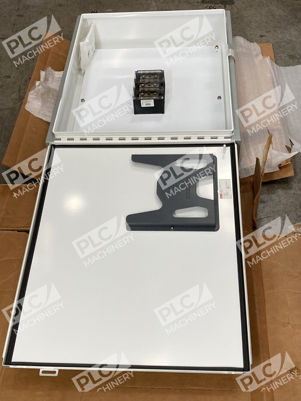 Hoffman Pallet A303608LP Industrial Enclosure Wall Mount Steel - Image 3