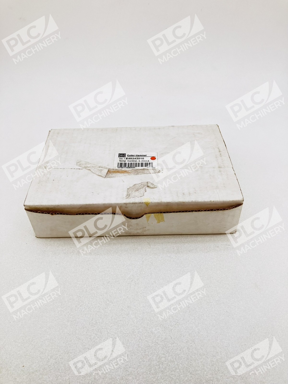 Eaton Cutler-Hammer E45243010 Digital Temperature Controller