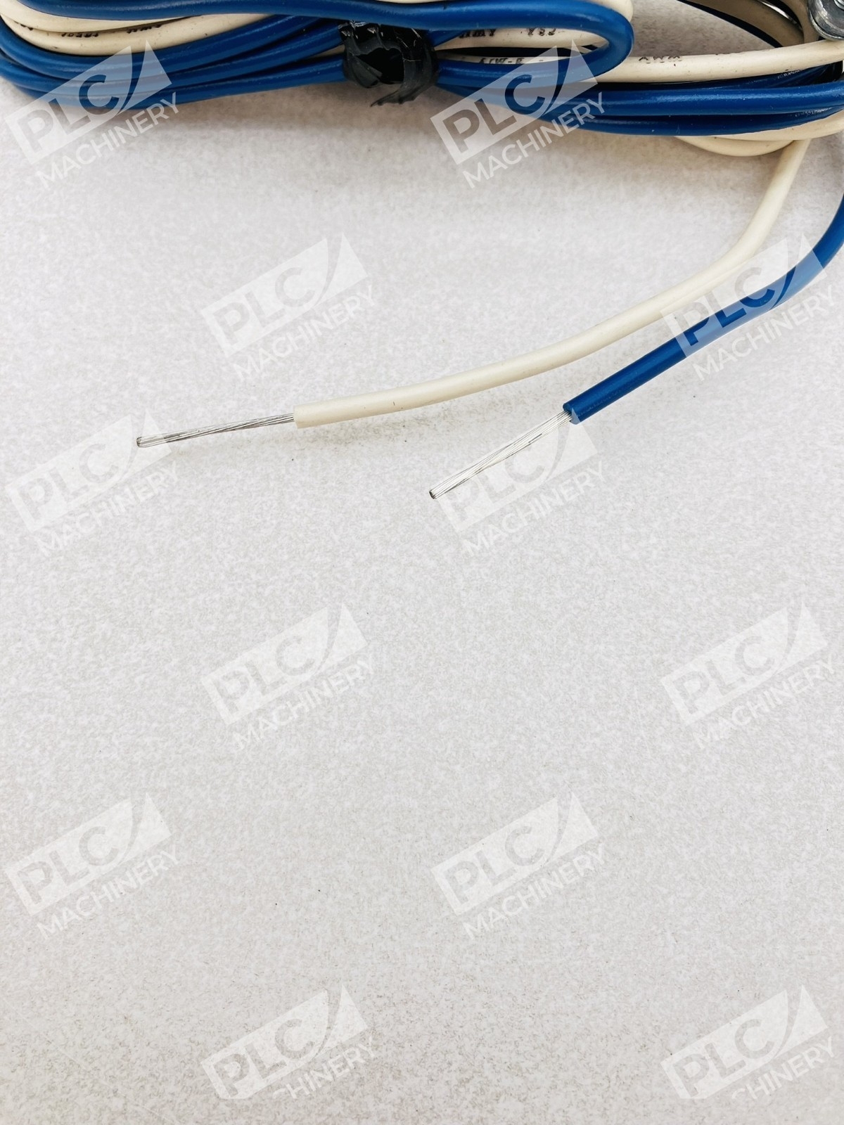 Honeywell C7027A 1023 Mini-Peeper UV Sensor Flame Detector 0-215F - Image 8
