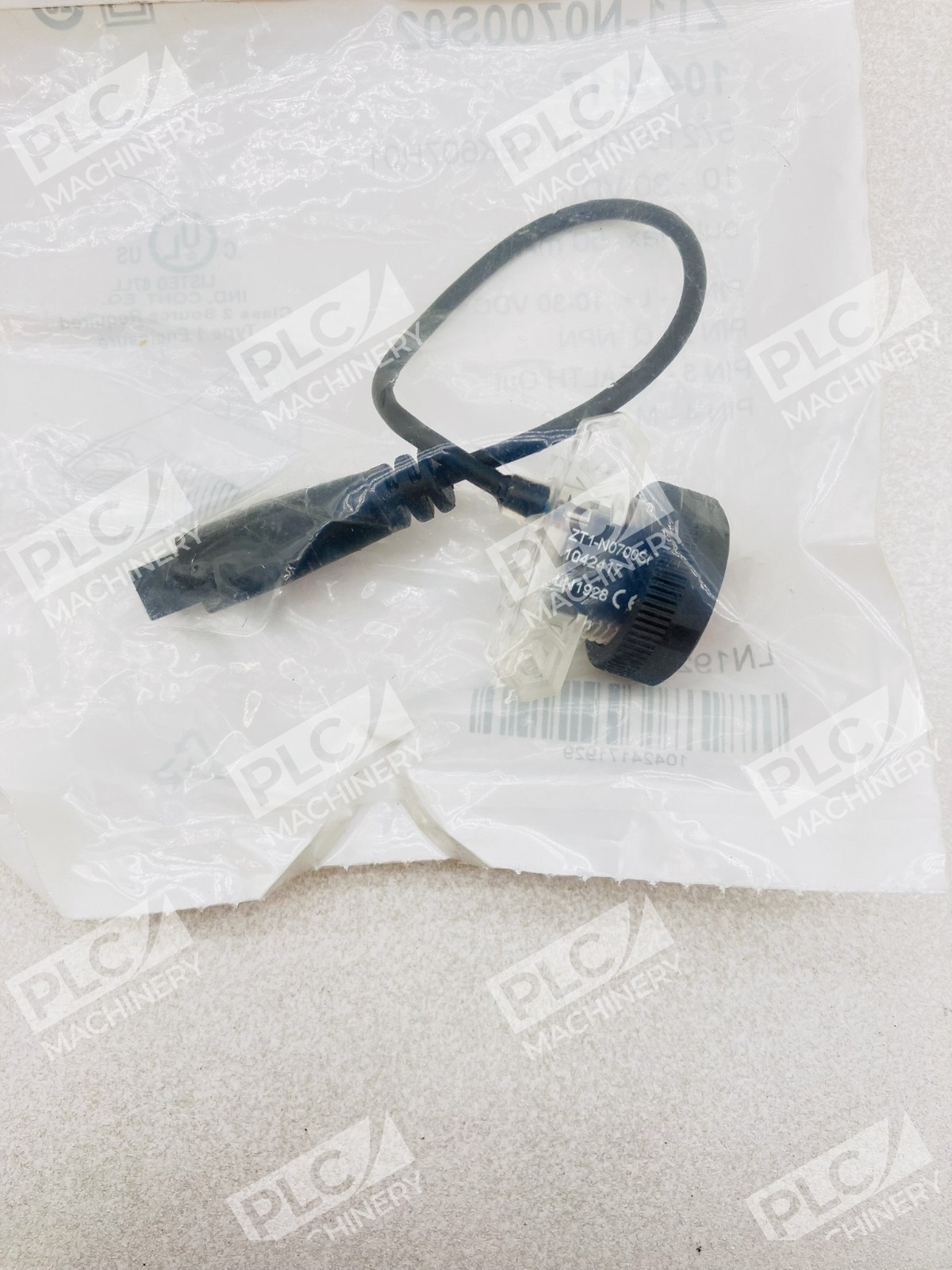 Sick ZT1-N0700S02 Photoelectric Proximity Sensor 1042417 Lots of 3 - Image 8