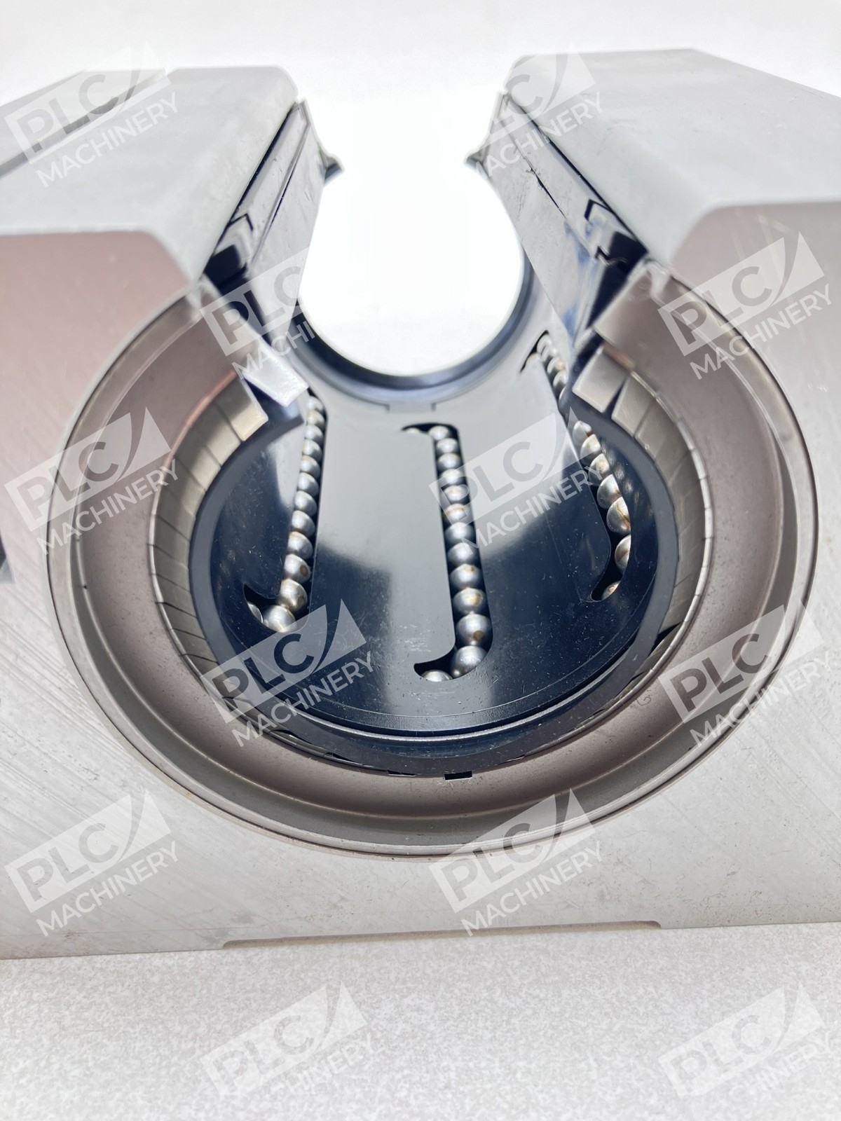 Thomson SPB32OPN Pillow Block Linear Bearing 2in Open Ball Bushing - Image 10
