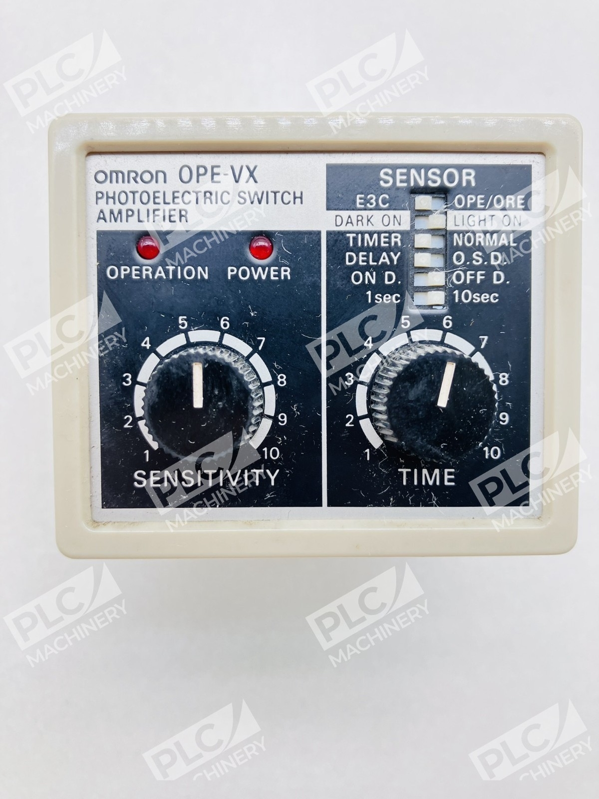 Omron OPEVX-44A005B Photoelectric Amplifier Switch Controller - Image 4