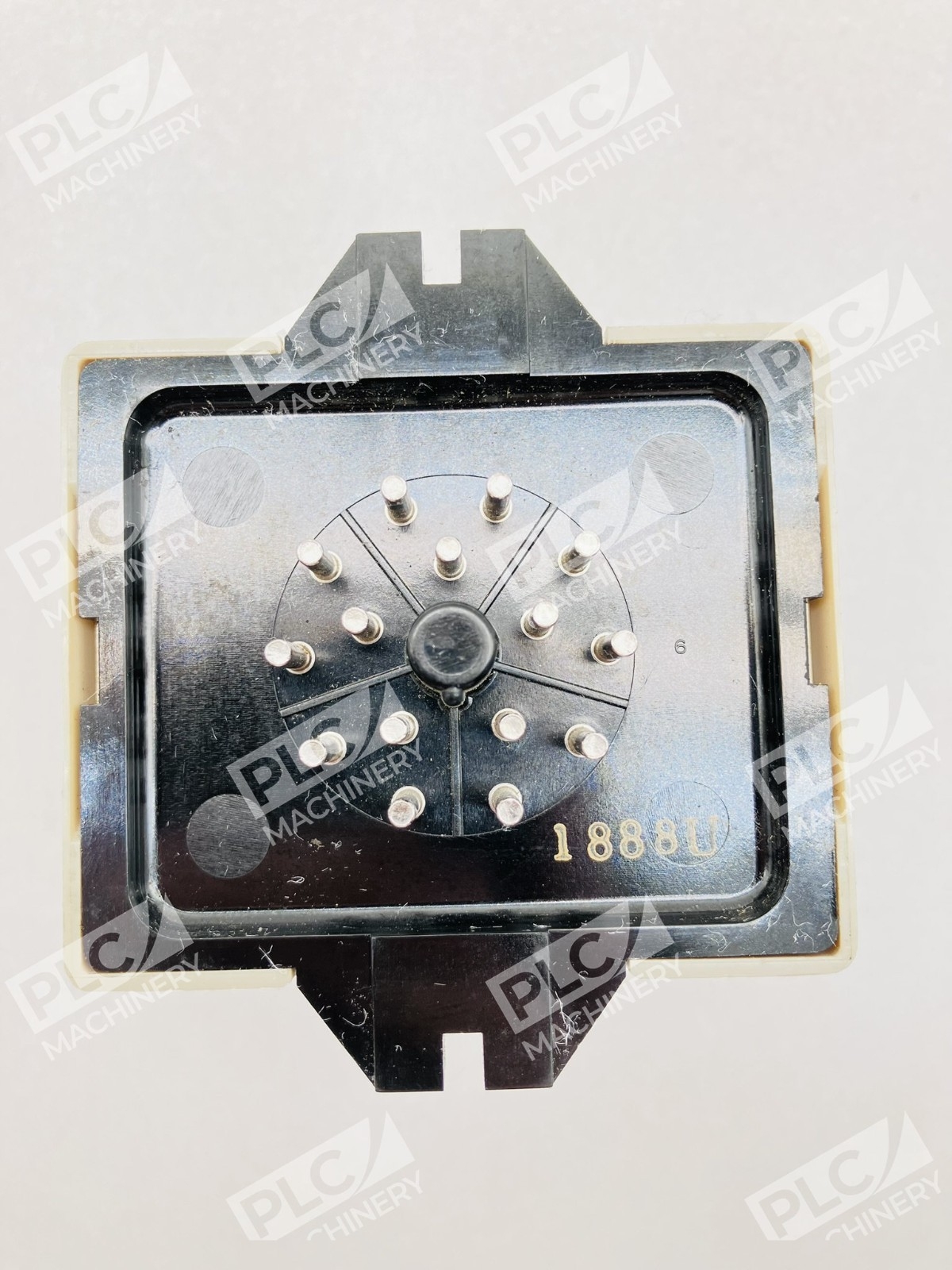 Omron OPEVX-44A005B Photoelectric Amplifier Switch Controller - Image 5