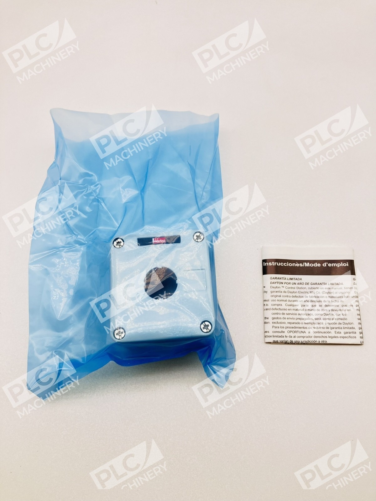 Dayton 32W278 Push Button Enclosure 22mm Single Hole Lots of 4 - Image 5