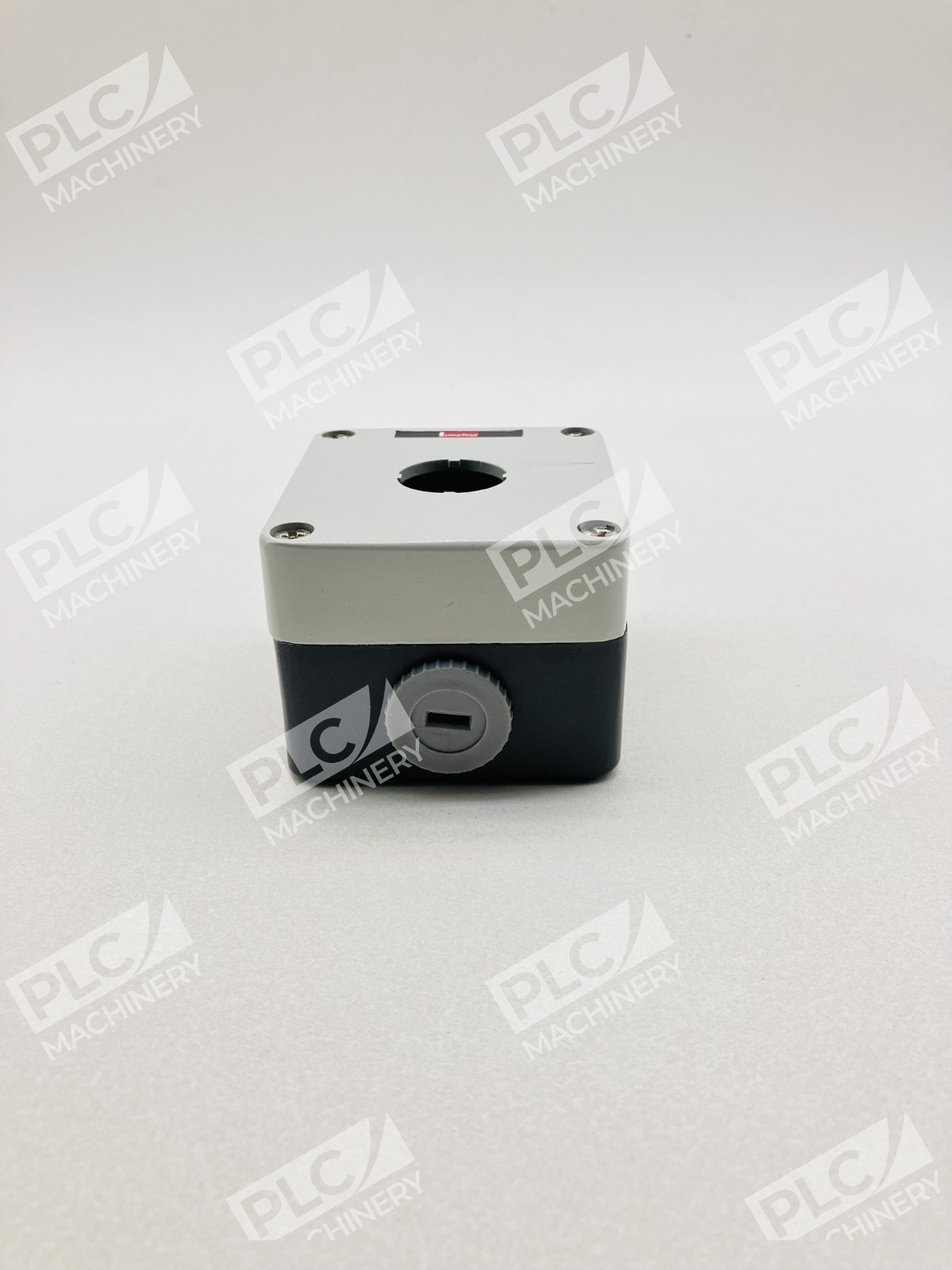 Dayton 32W278 Push Button Enclosure 22mm Single Hole Lots of 4 - Image 9