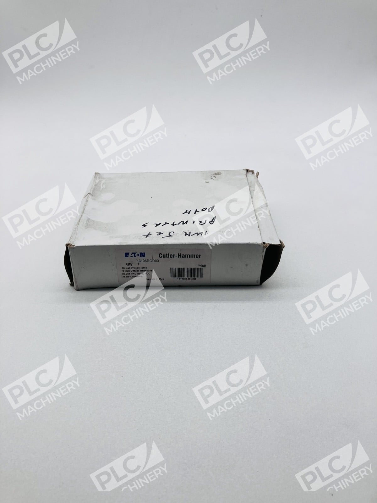 Eaton 13106RQD03 Comet Series Diffuse Reflective Photoelectric Sensor - Image 2