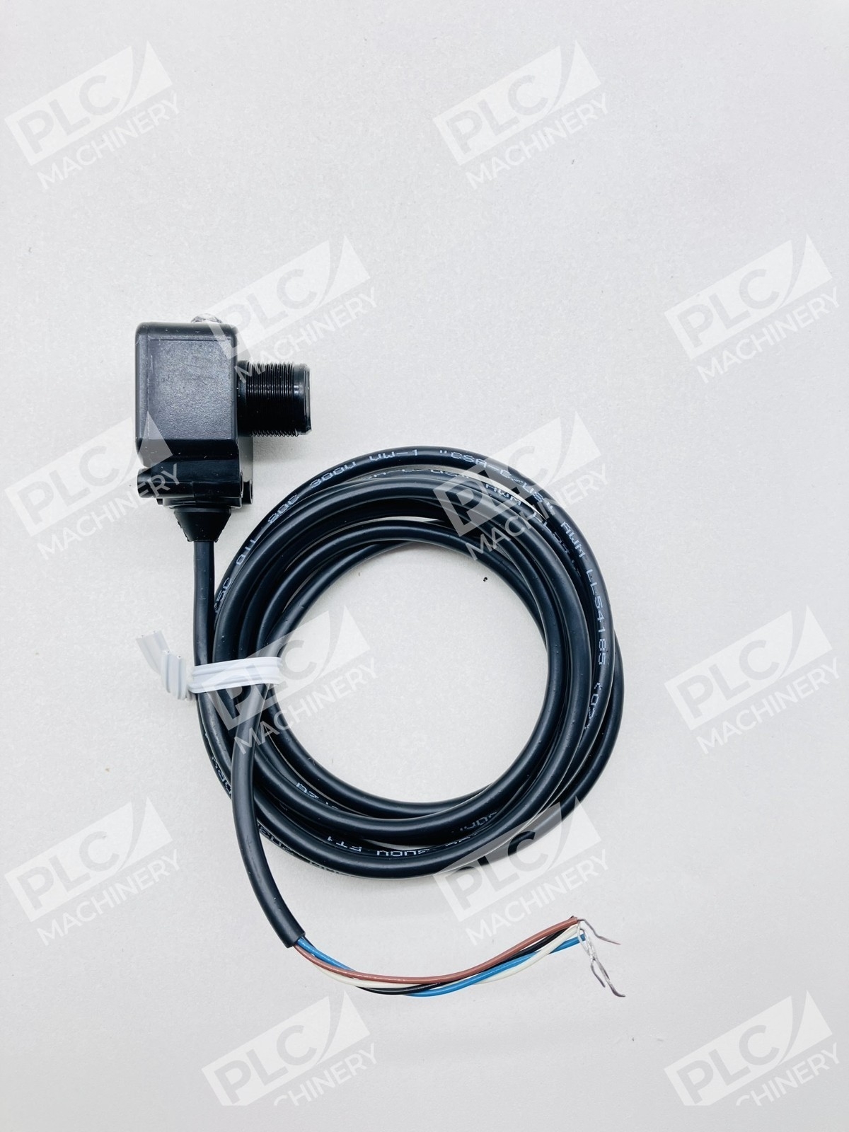 Eaton E65-SMPR3-HD Photoelectric Sensor Retroreflective Series B2 - Image 6