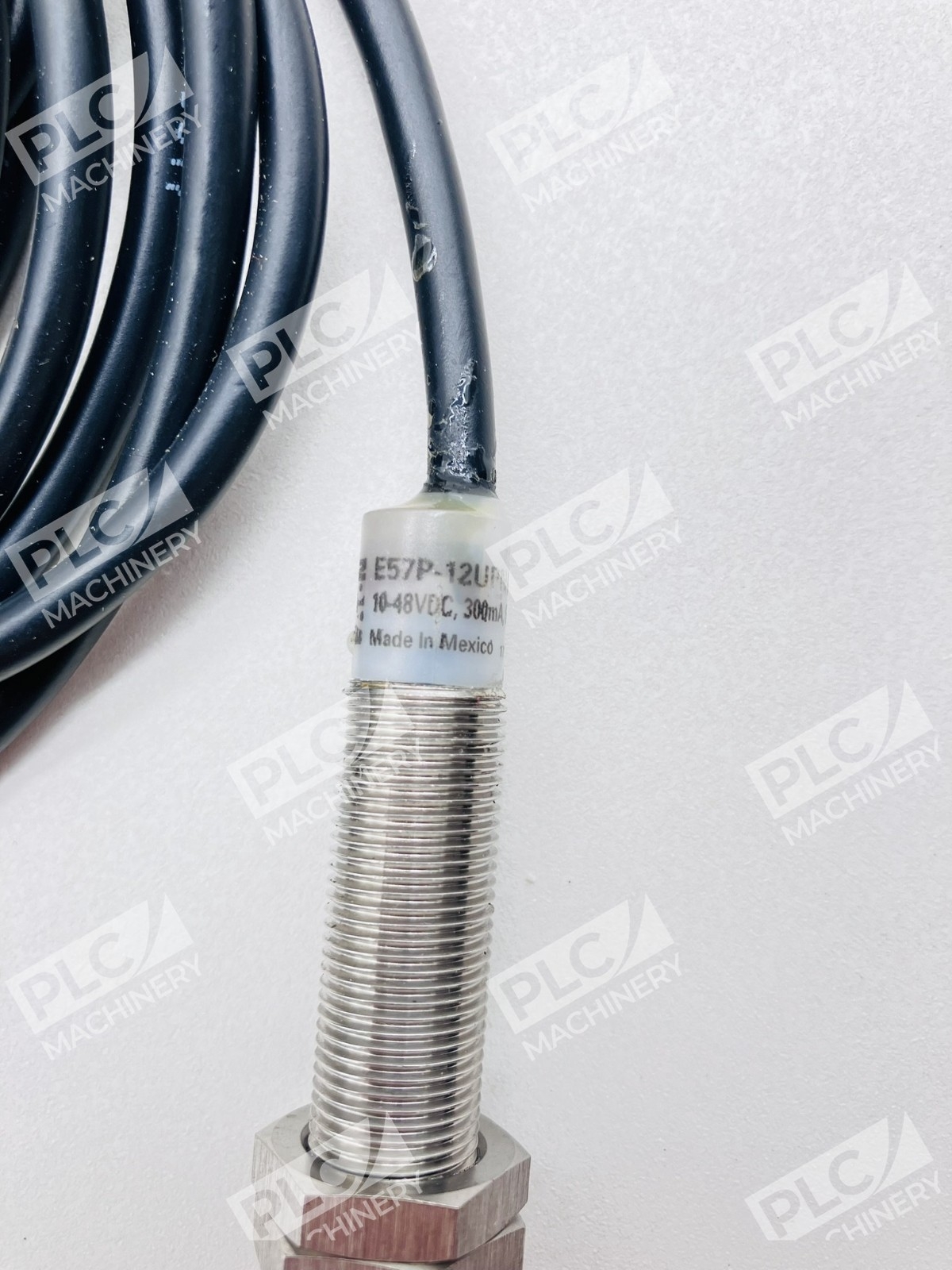 Eaton E57P-12UPN4-C2 Inductive Proximity Sensor Industrial 24VDC - Image 5