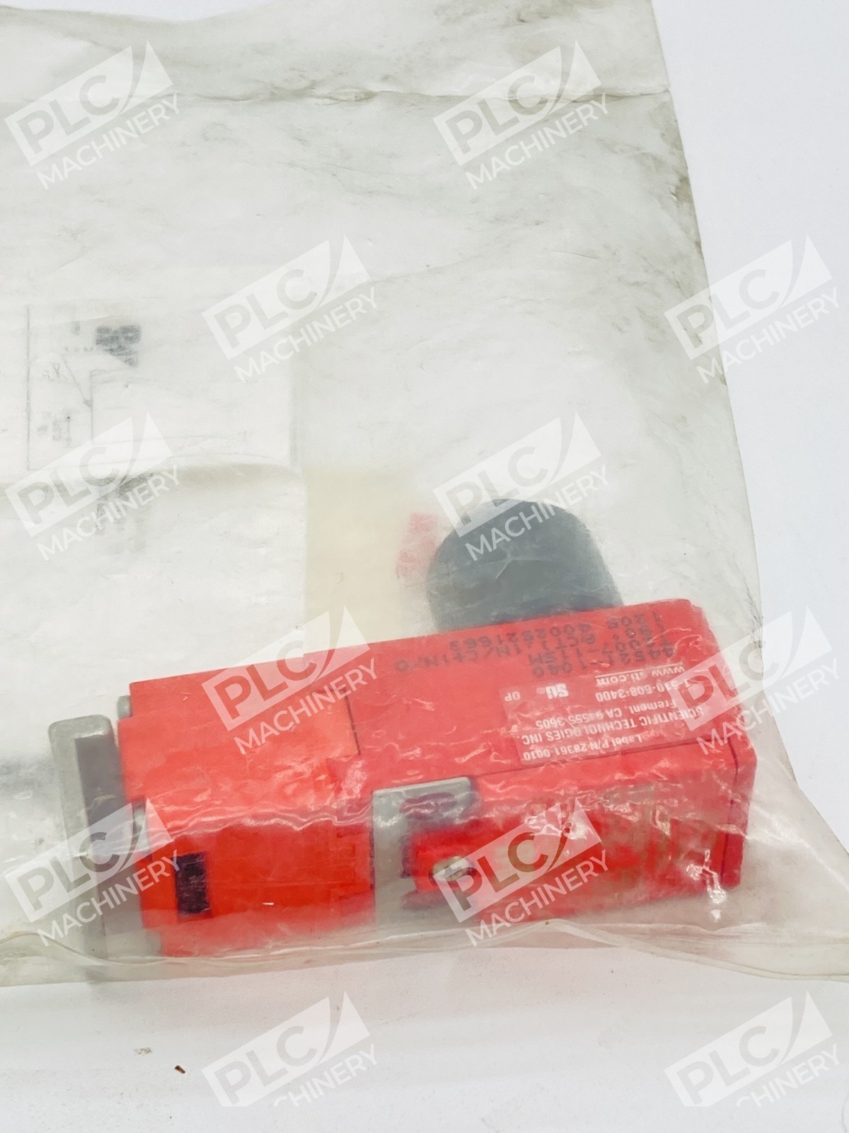 STI T2007-11SM Safety Interlock Switch - Image 6