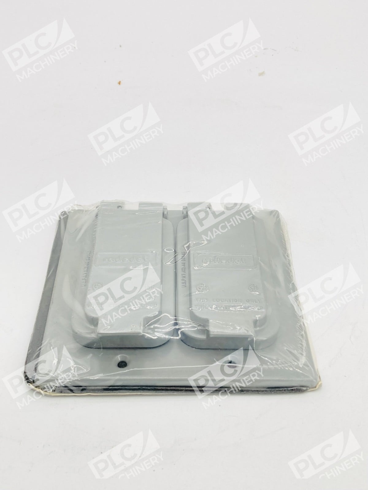 Thomas & Betts 2CCG Red Dot 2-Gang GFCI Weatherproof Cover - Image 2