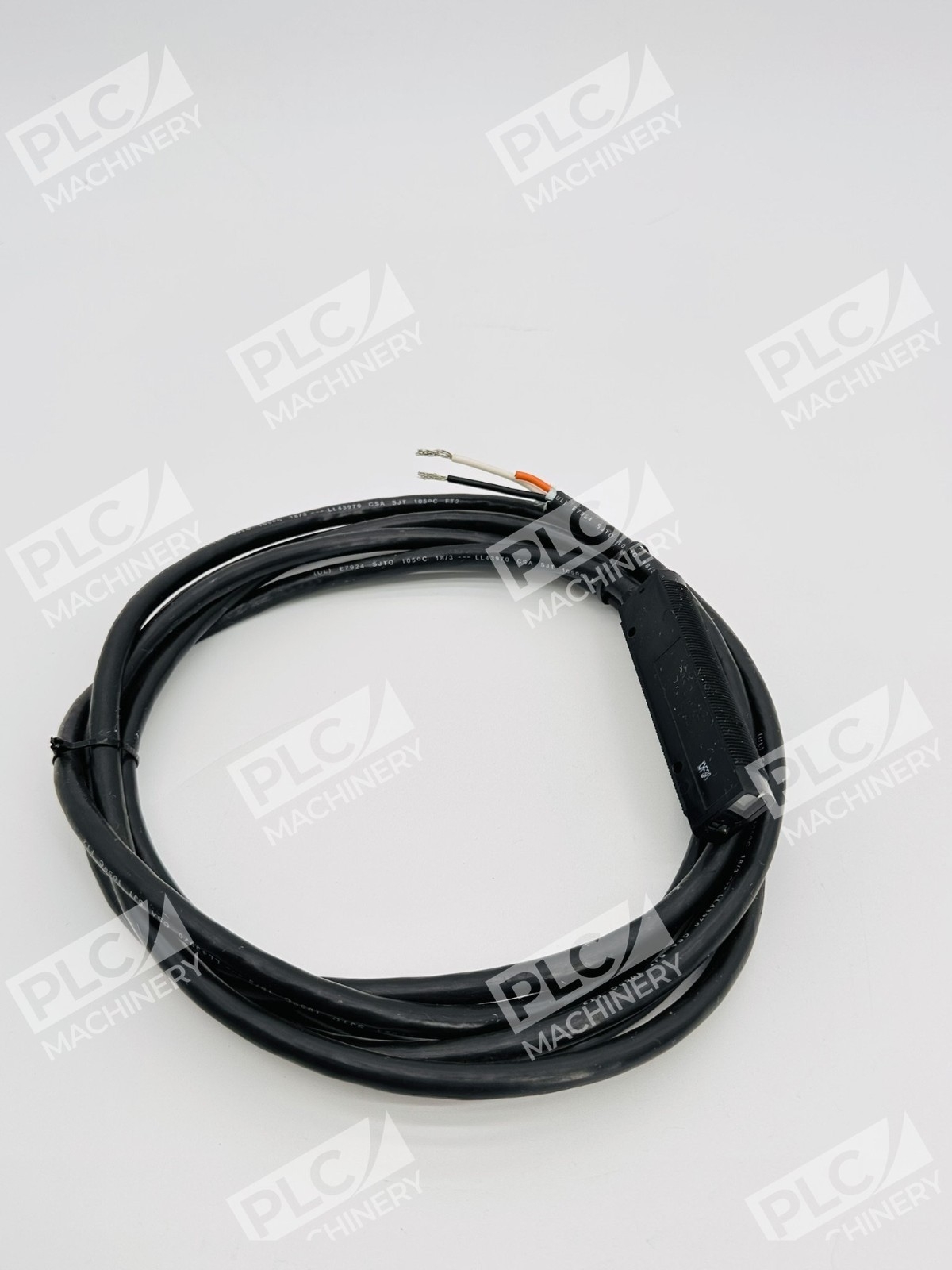 Allen Bradley 42SRU-6205 Series B Photoswitch Polarized Retroreflective Sensor - Image 4