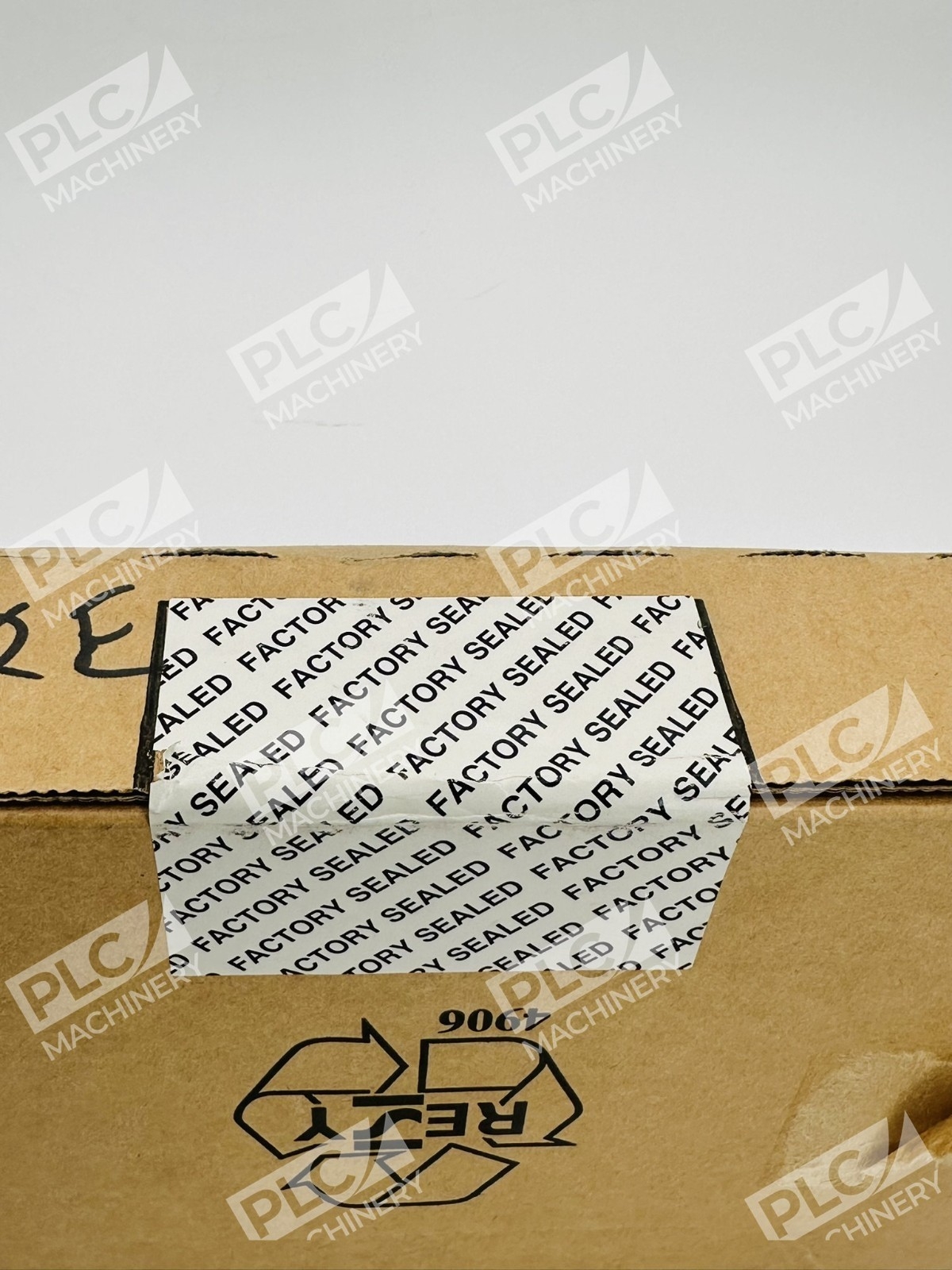 Allen-Bradley 1746-OB32E Series A Output Module Sealed - Image 9