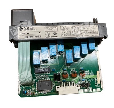 1746-OW8 /A Allen-Bradley SLC Relay Output Module No Door