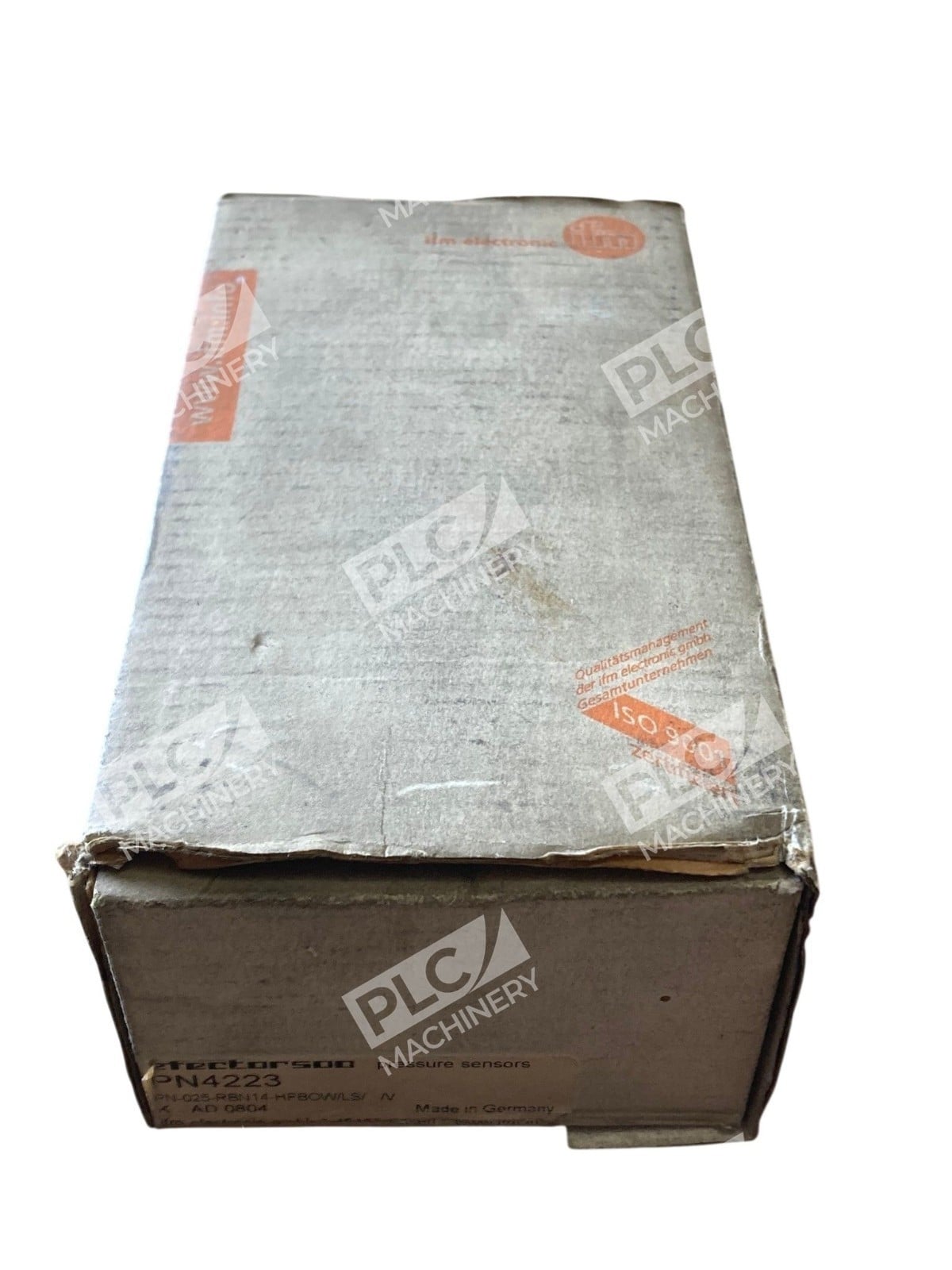 PN4223 ifm Electronic Pressure Sensor w/ Display Triac Output - Image 2