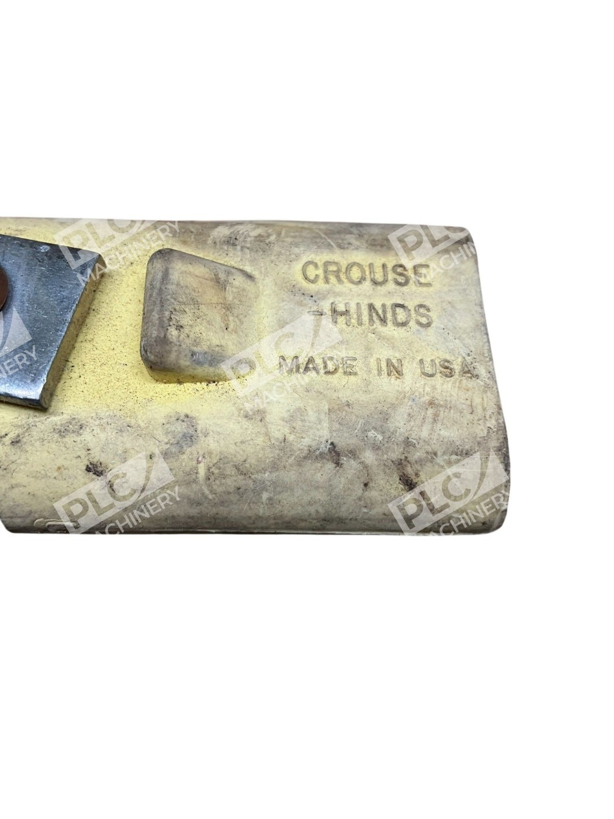 Crouse-Hinds X8381-7 Cooper Miscellaneous Shorted Male Dummy Plug with Chain - Image 3