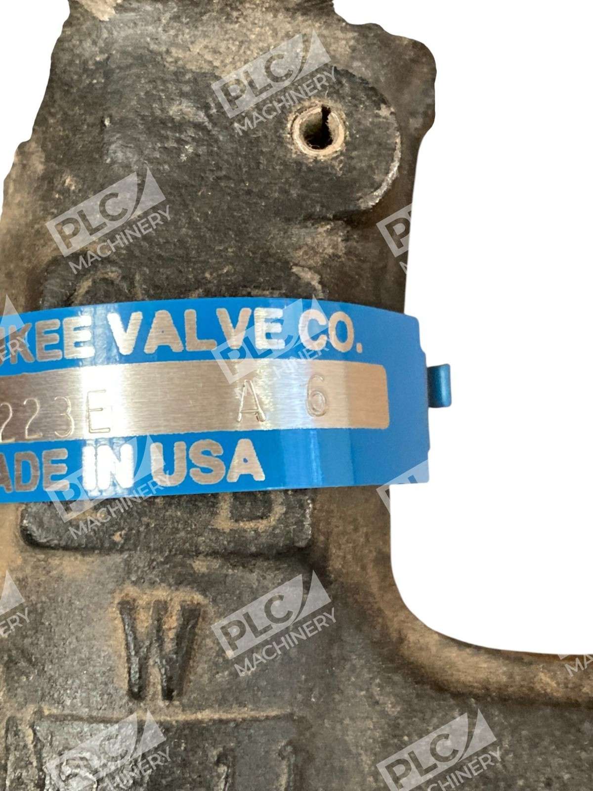 Milwaukee Valve Company CW223E A 6 IRON BUTTERFLY VALVE - Image 3