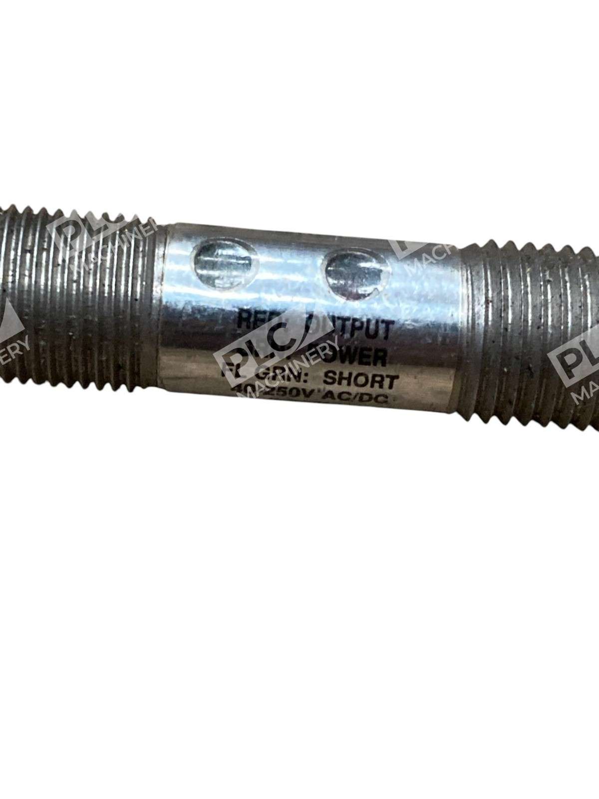 Allen-Bradley 871TM-B4N12-R3 A Metal Face Inductive Sensor - Image 6