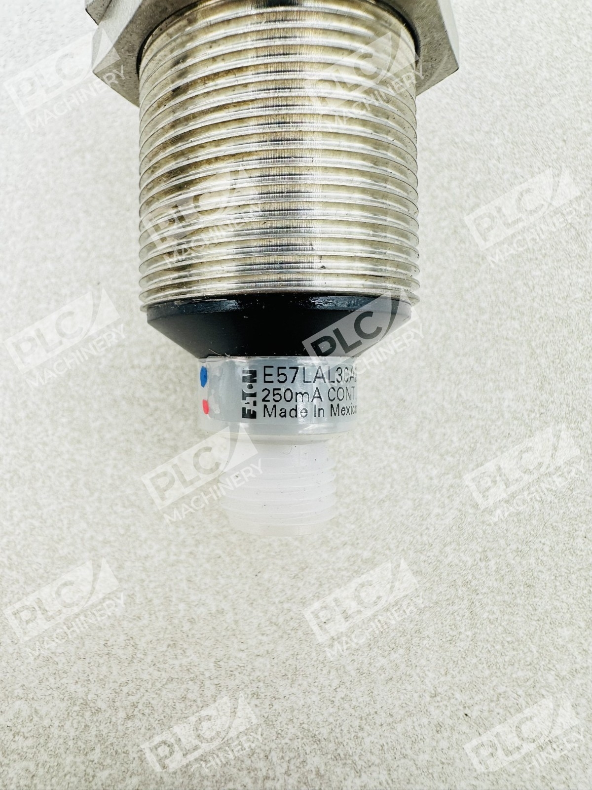 Eaton E57LAL30A2EA Inductive Proximity Sensor 250mA Ser G1 - Image 3