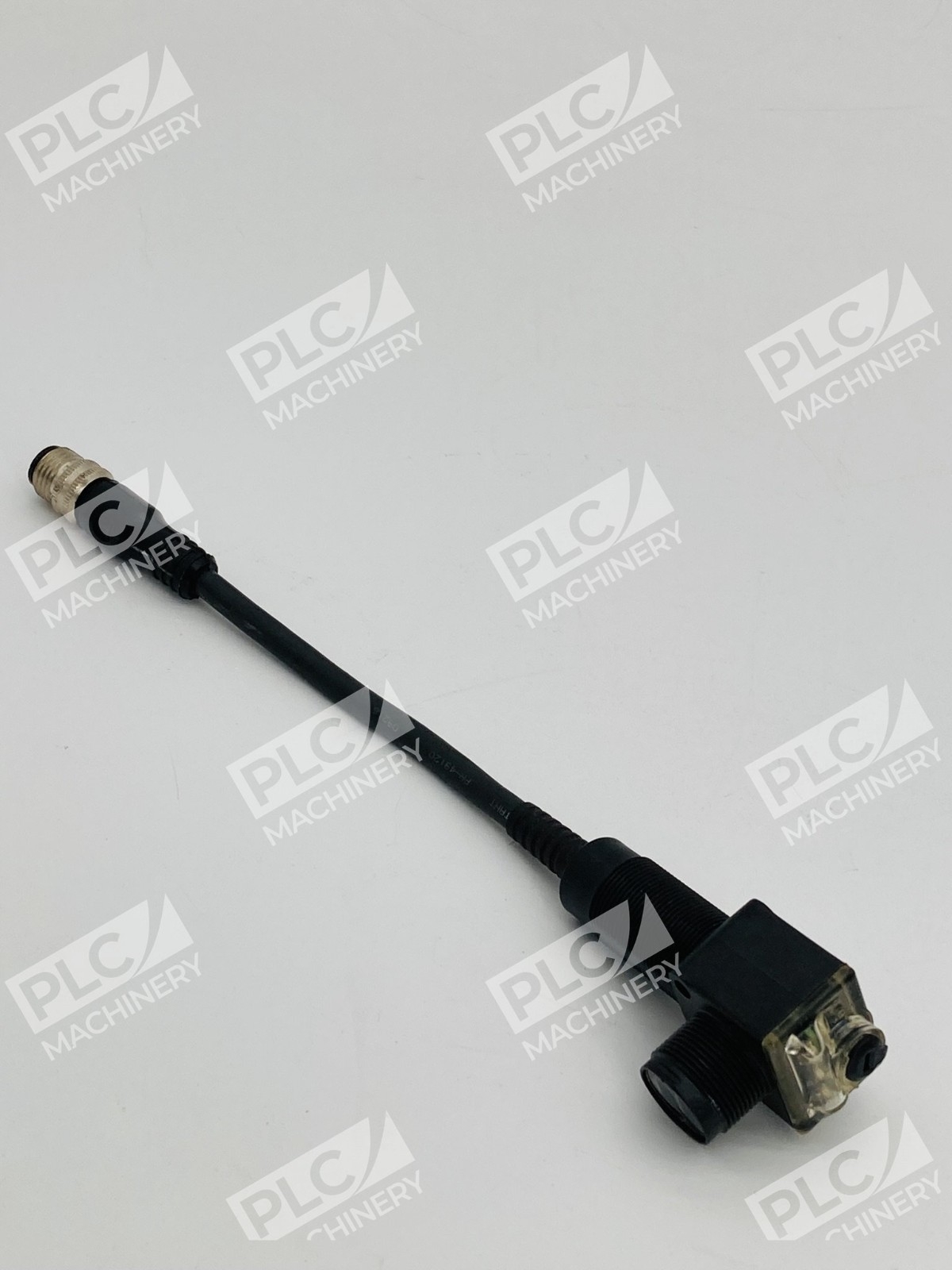 Allen Bradley 42EF-D1RCAK-G4 RightSight Photoswitch Diffuse Sensor Ser B - Image 3