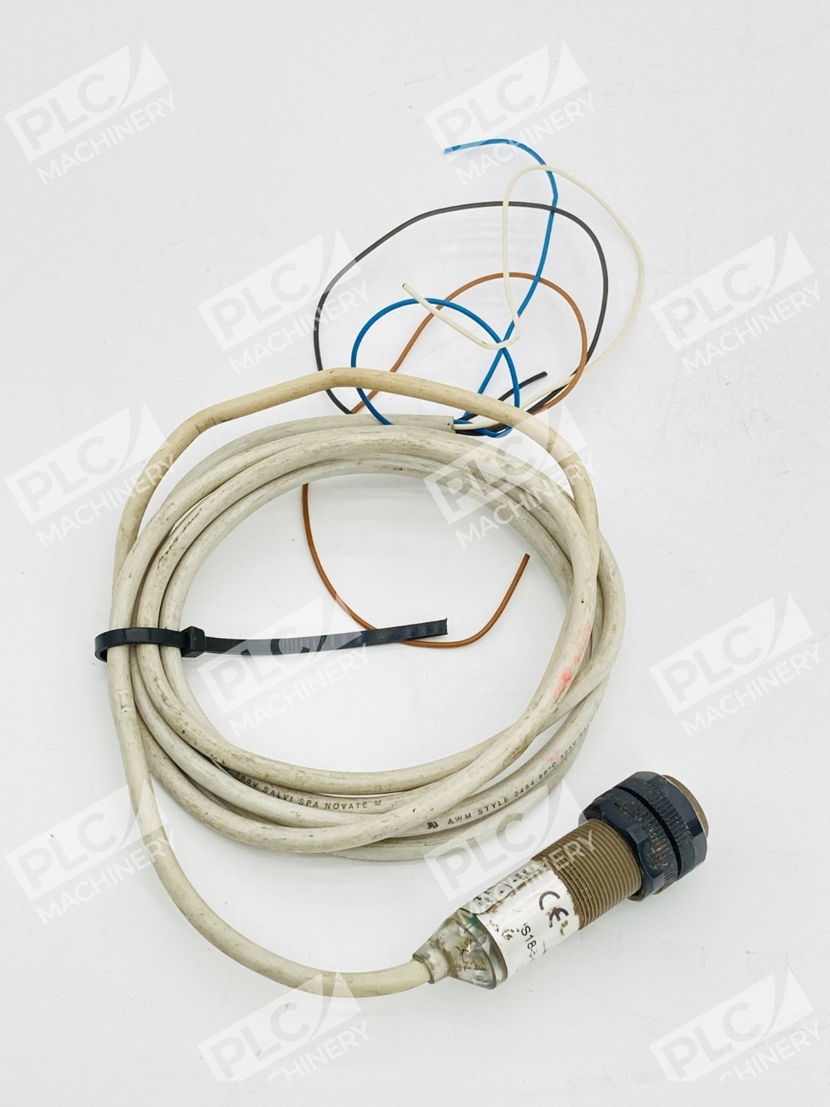 Datalogic S18-5-K-30 Photoelectric Diffuse Sensor