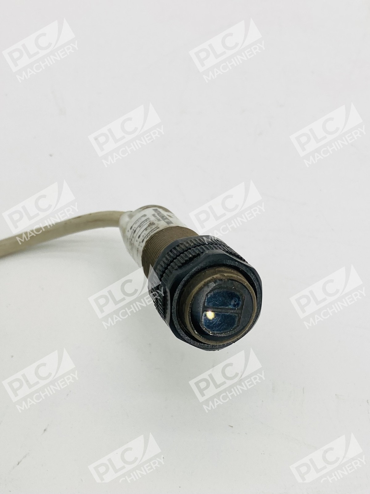 Datalogic S18-5-K-30 Photoelectric Diffuse Sensor - Image 4