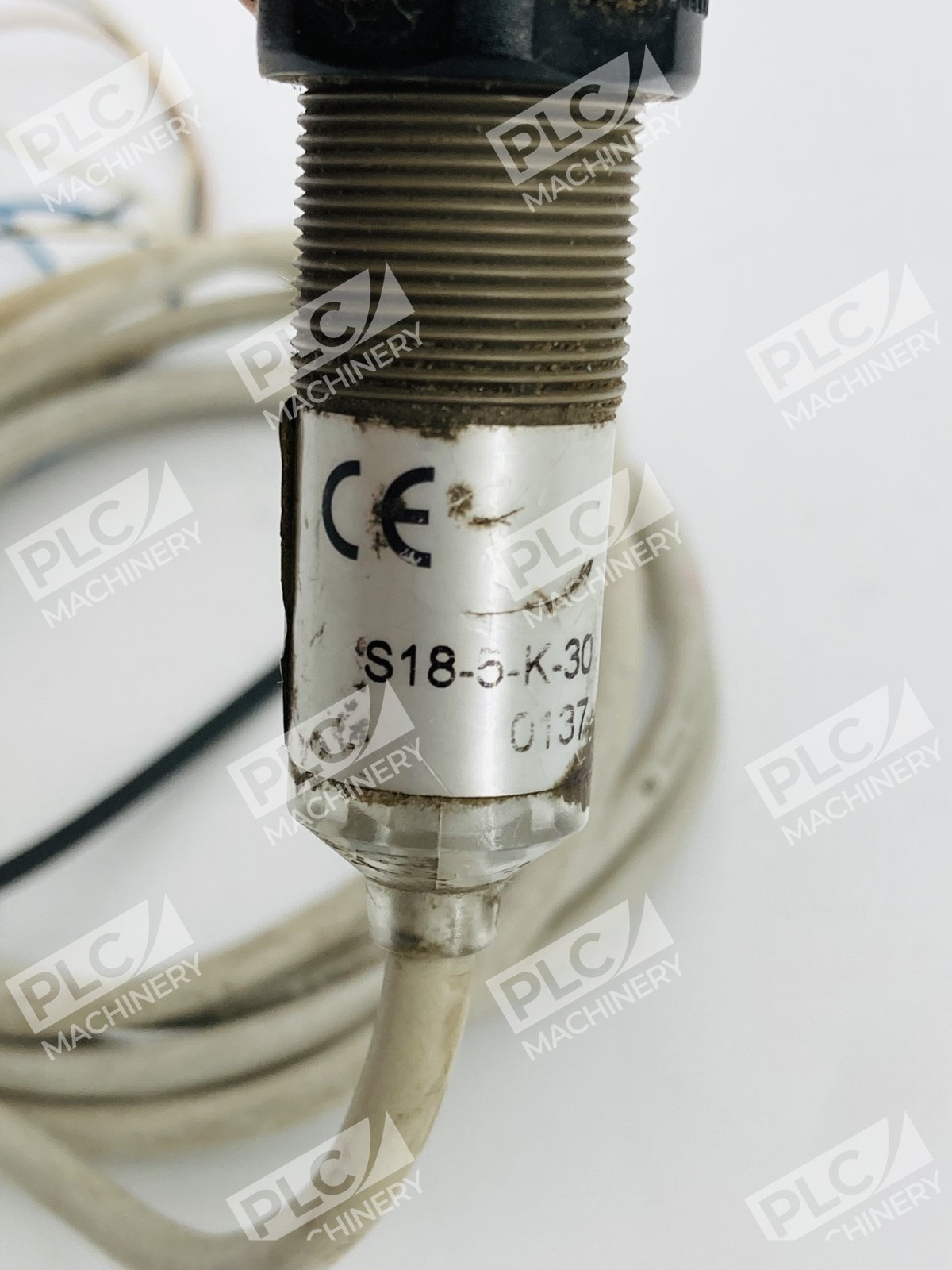 Datalogic S18-5-K-30 Photoelectric Diffuse Sensor - Image 5