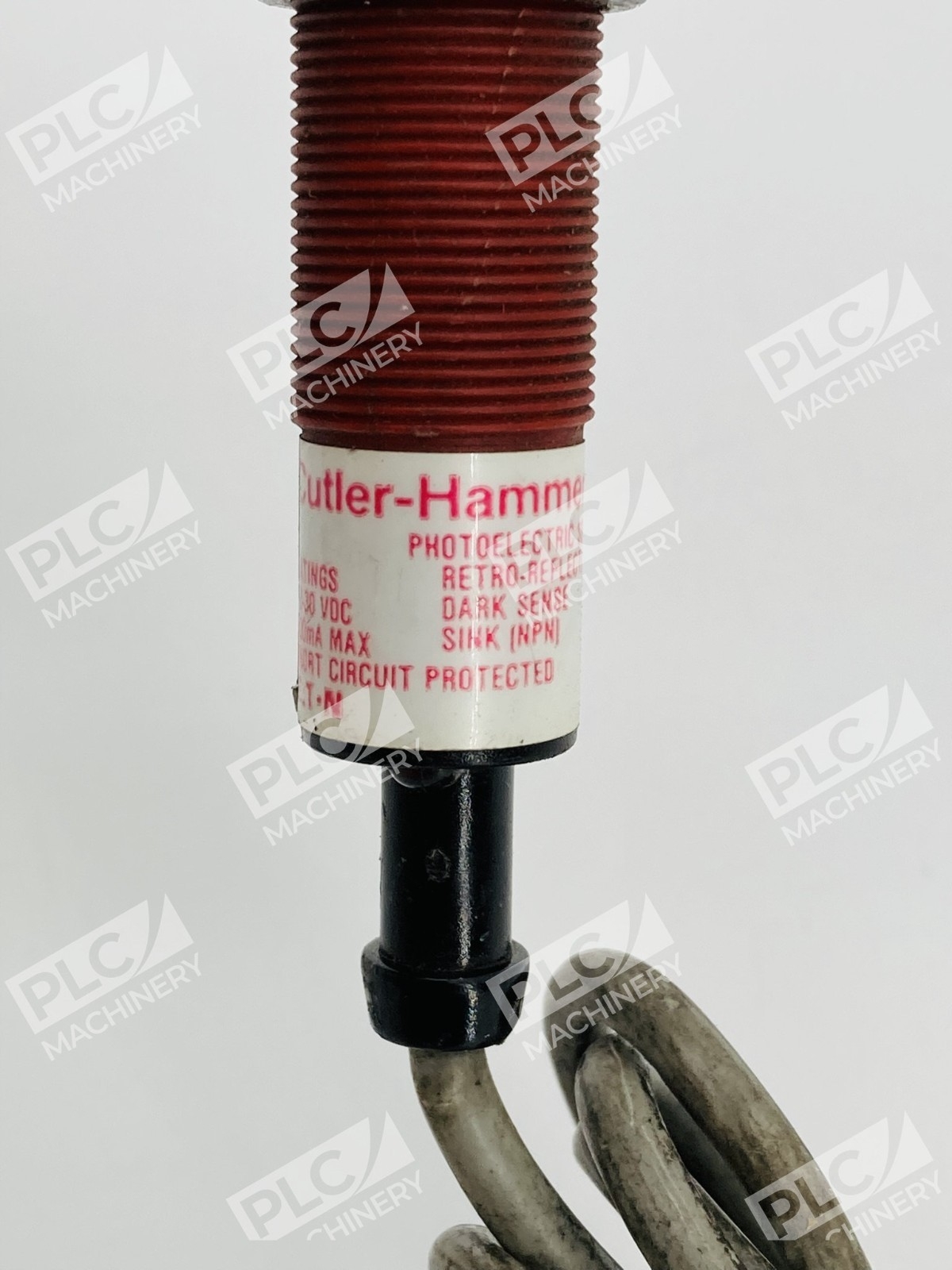 Eaton E58CAL18T110R2 Photoelectric Sensor Series C1 - Image 6