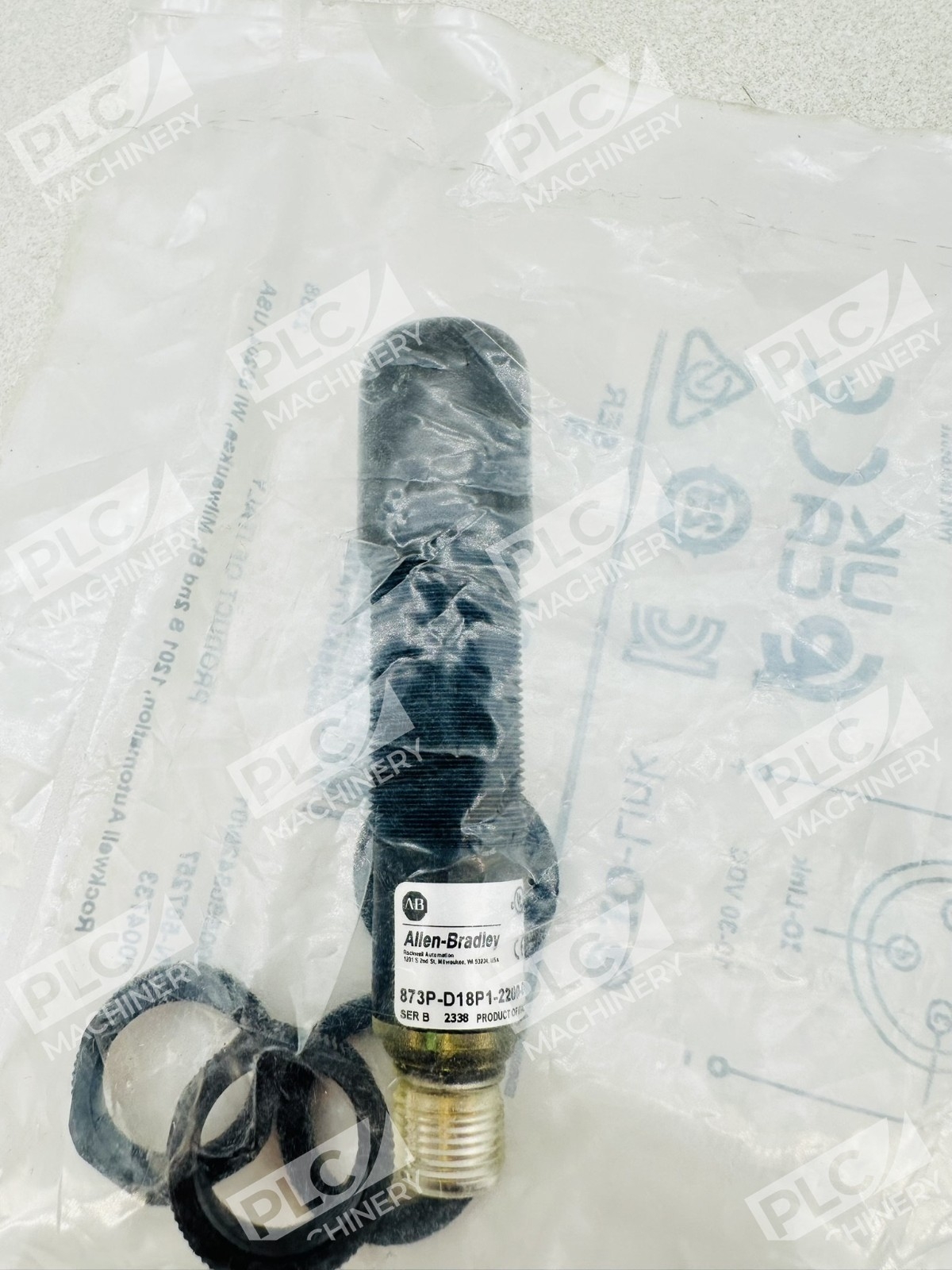Allen Bradley 873P-D18P1-2200-D4 Ultrasonic Sensor Ser B - Image 5