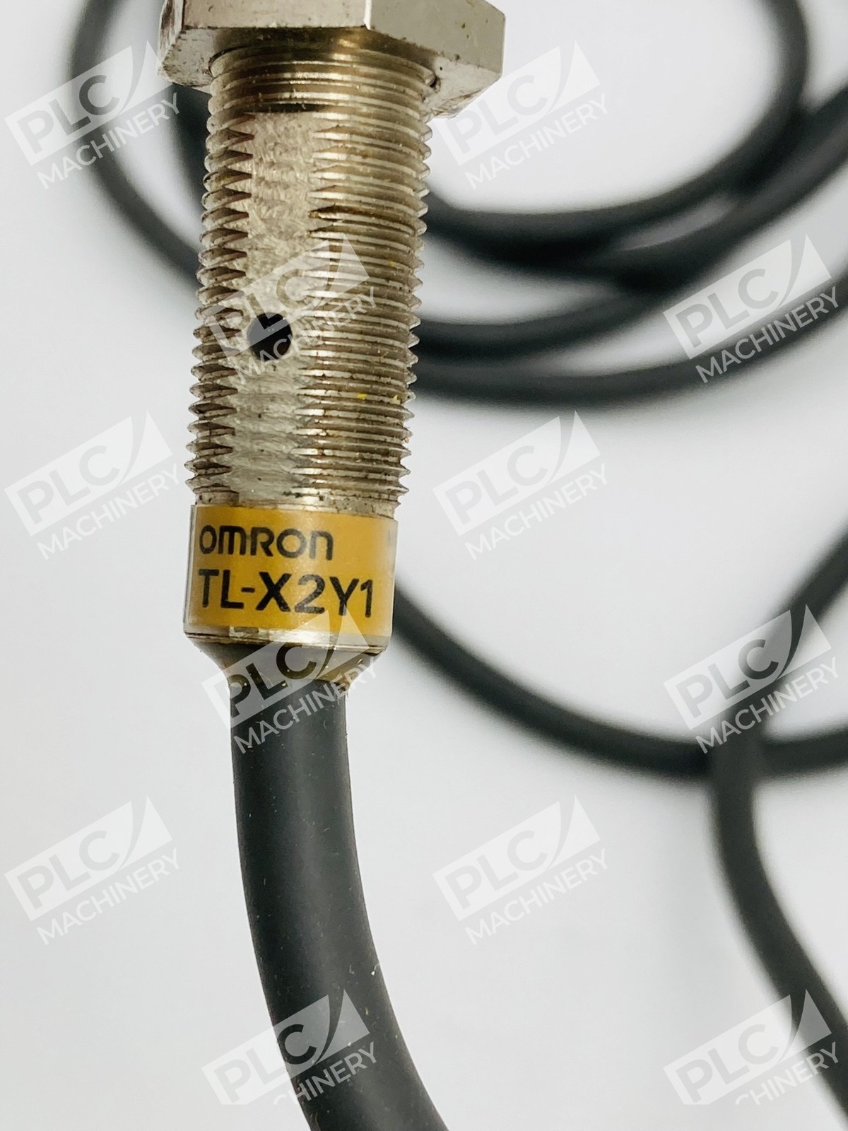 Omron TL-X2Y1 Inductive Proximity Sensor - Image 4