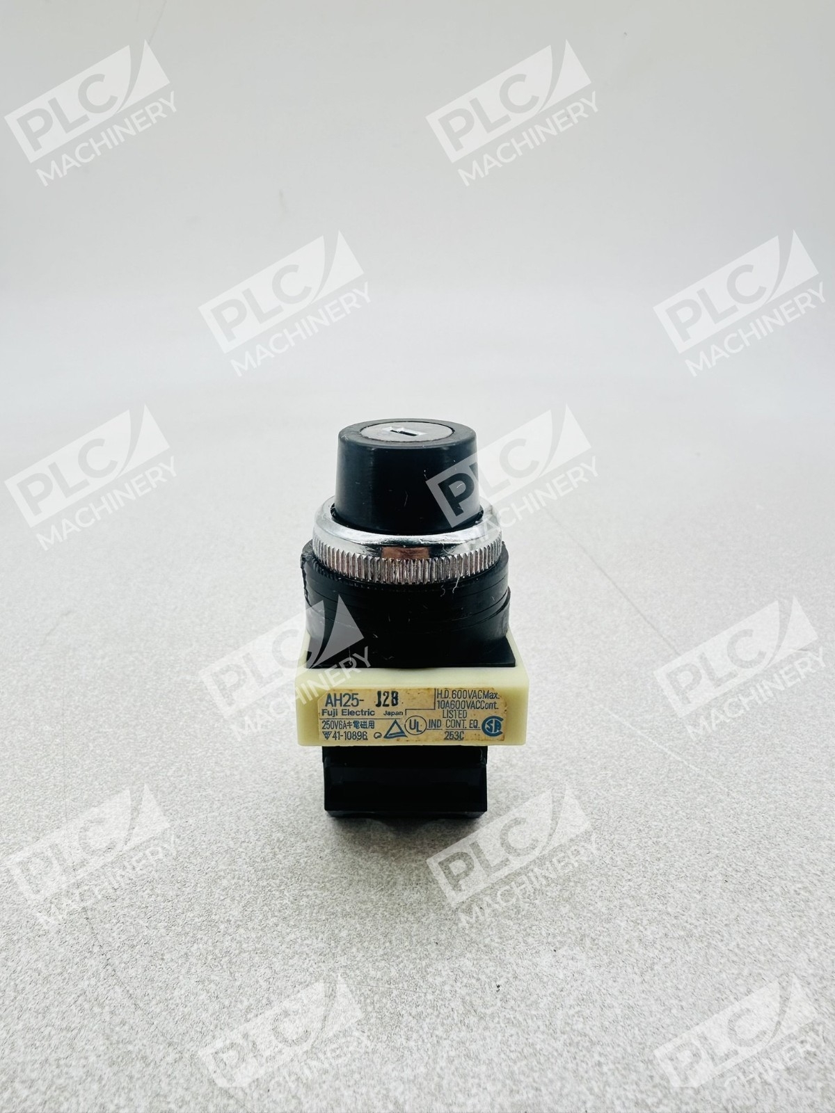 Fuji Electric AH25-J2B Selector Switch - Image 3