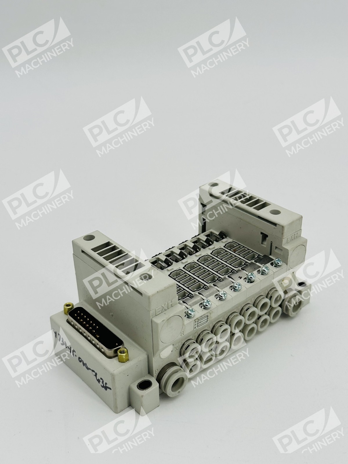 SMC VV5Q11-C01-07-DAL01096 Solenoid Valve Manifold Block - Image 5