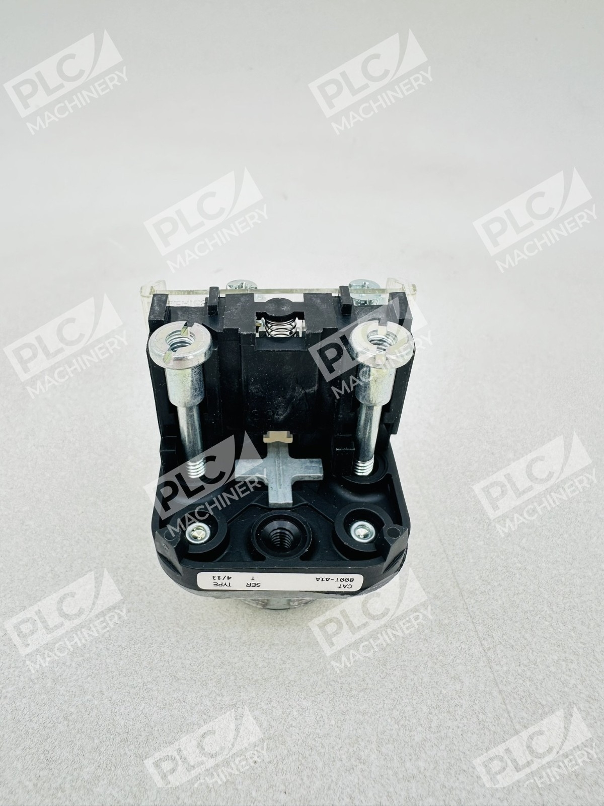 Allen Bradley 800T-A1A Series T 30mm Momentary Push Button 800T PB - Image 8