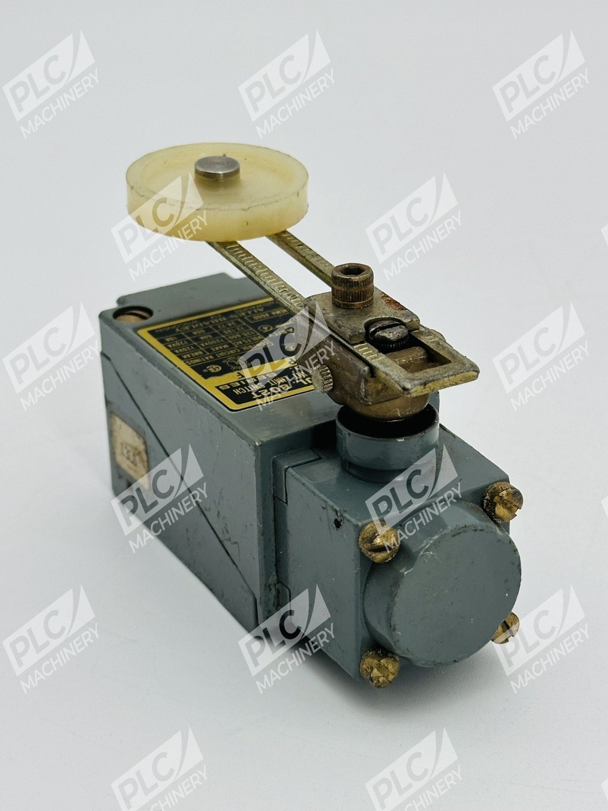 Allen Bradley 802T-AP Oiltight Limit Switch Ser F - Image 4