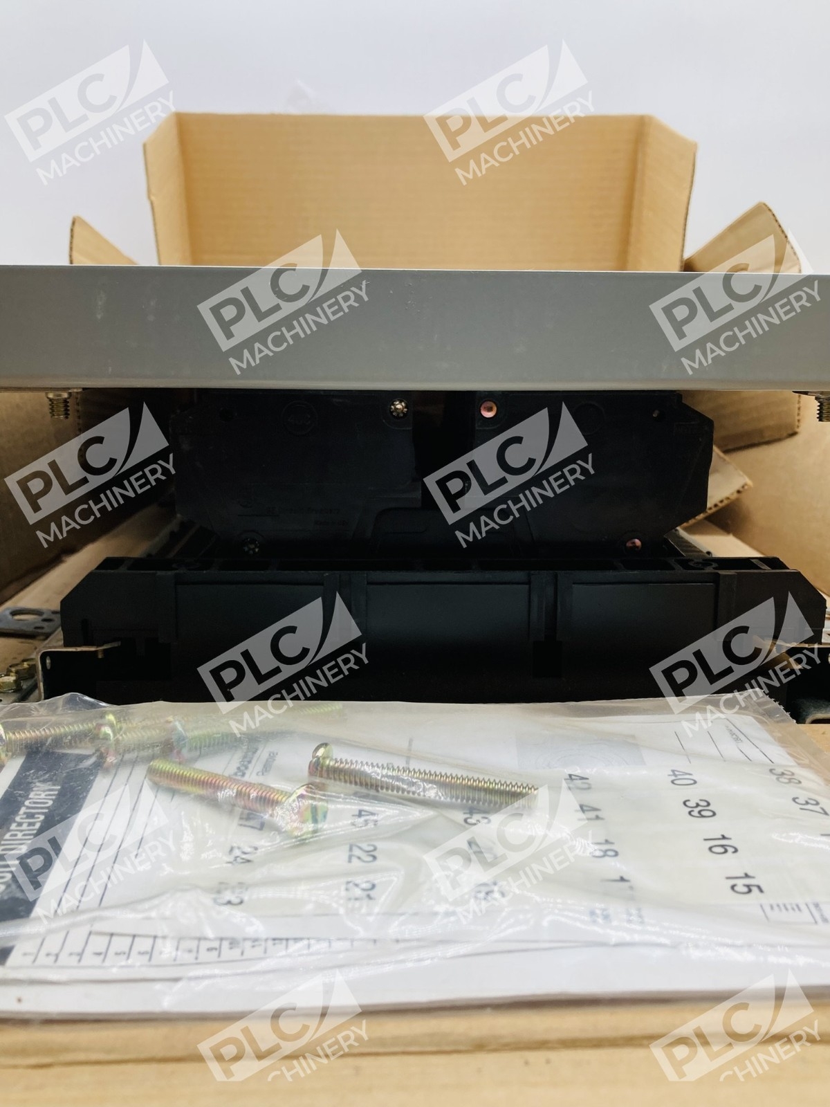 GE AQF1241MB A-Series Lighting Panelboard Interior - Image 13