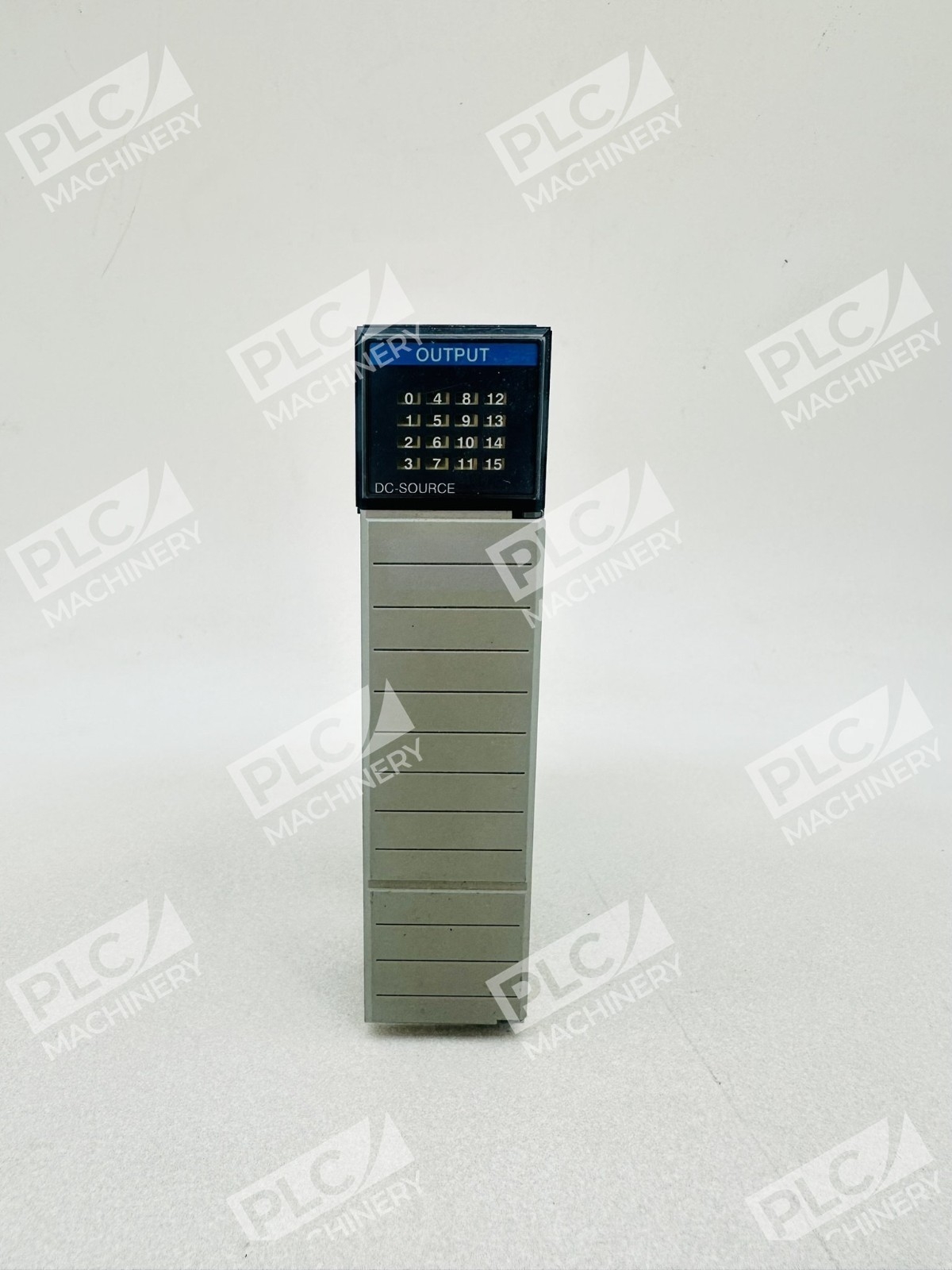 Allen Bradley 1746-OB16 SLC 500 Output Module Ser D - Image 6