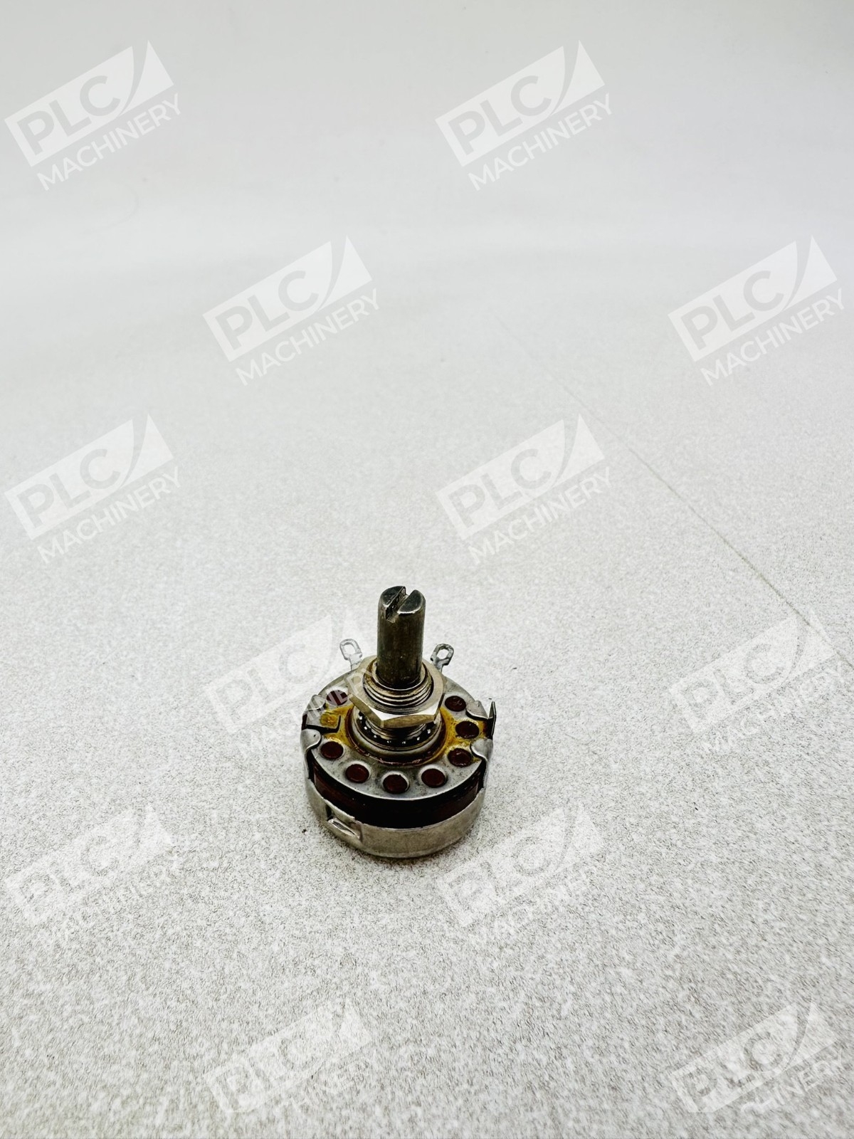 Allen Bradley JAIN056S102UA Potentiometer RV4NAYSD102A 1.0kΩ - Image 6