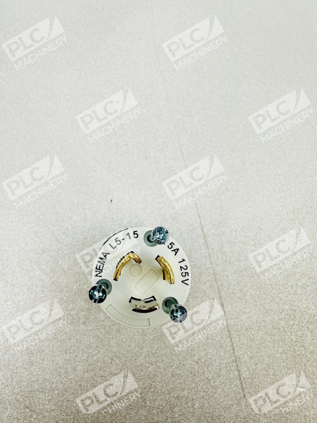 Hubbell L515P Locking Plug Nema L5-15P 15A 125V 2-Pole 3-Wire Grounding - Image 5