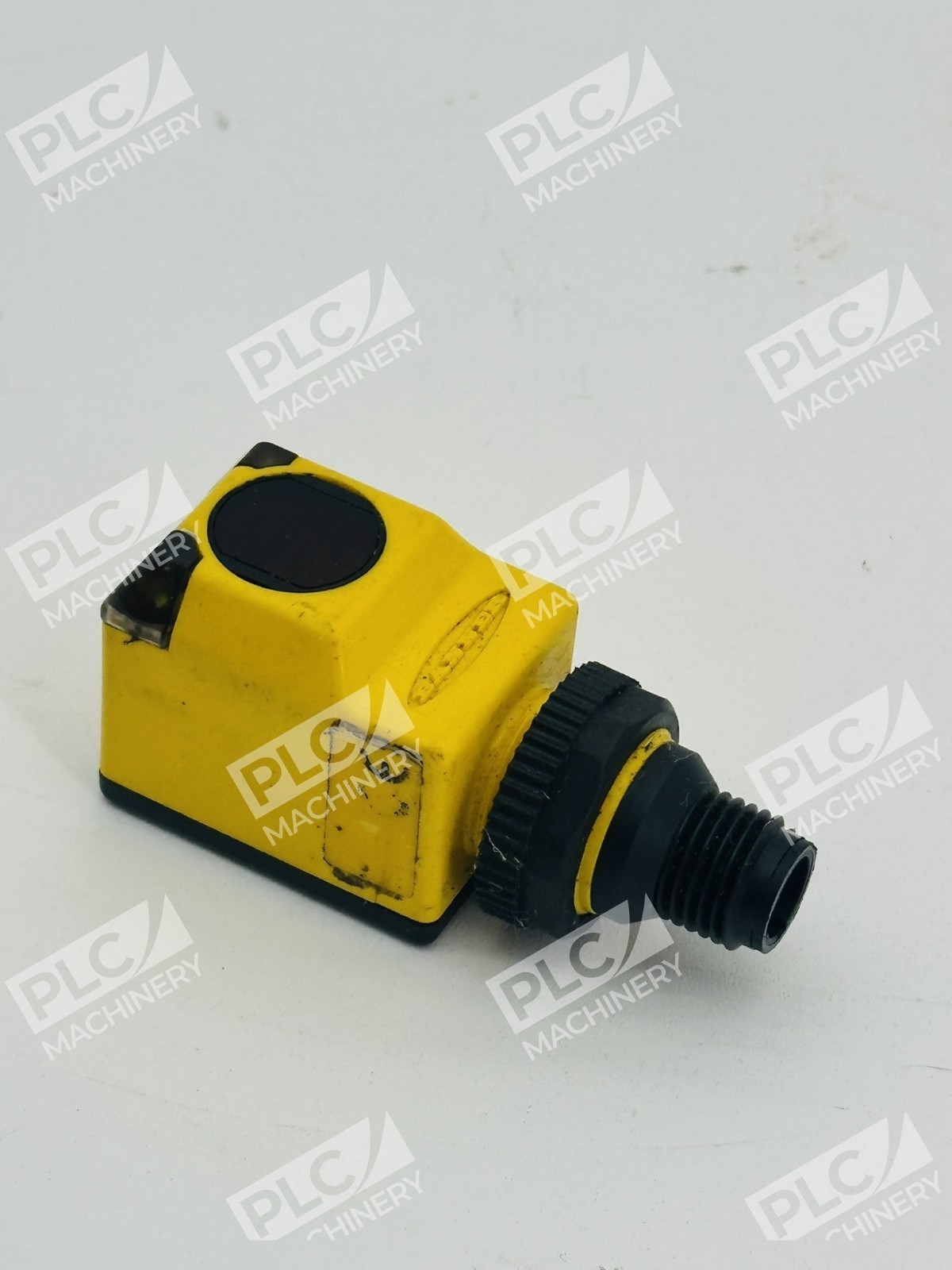 Banner Q25AW3LPQ1 Polarized Retroreflective Photoelectric Sensor - Image 4