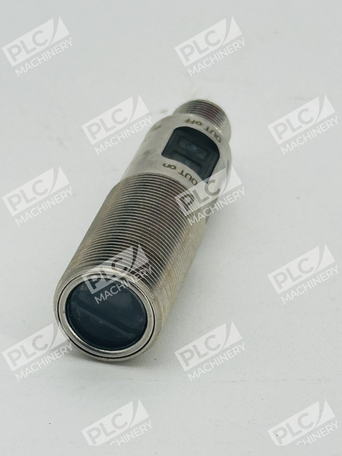 ifm Electronic OGH500 Diffuse Reflection Sensor Background Suppression - Image 5