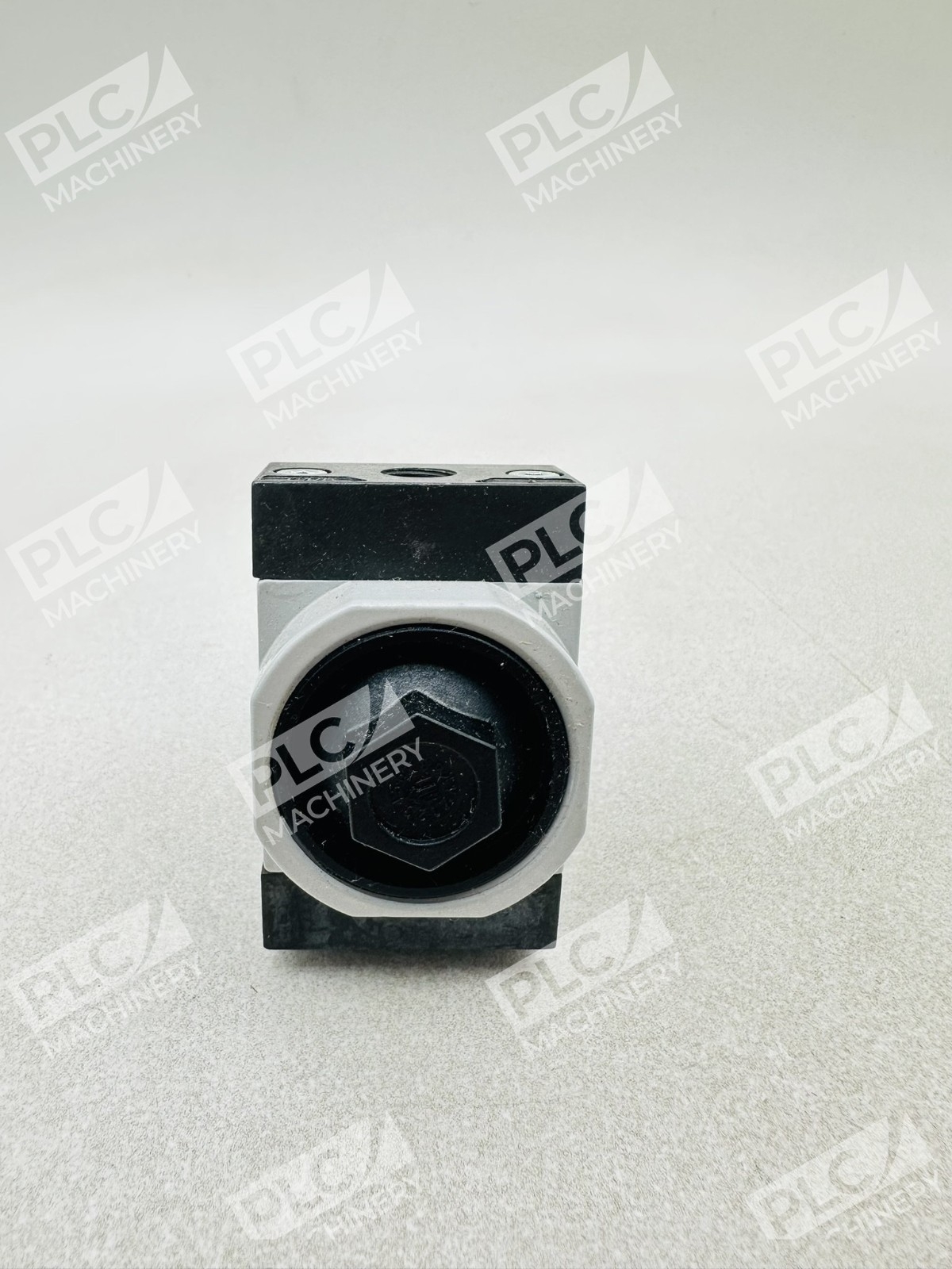Festo LR-1/8-D-7-MINI Pressure Regulating Valve Series P343 - Image 8