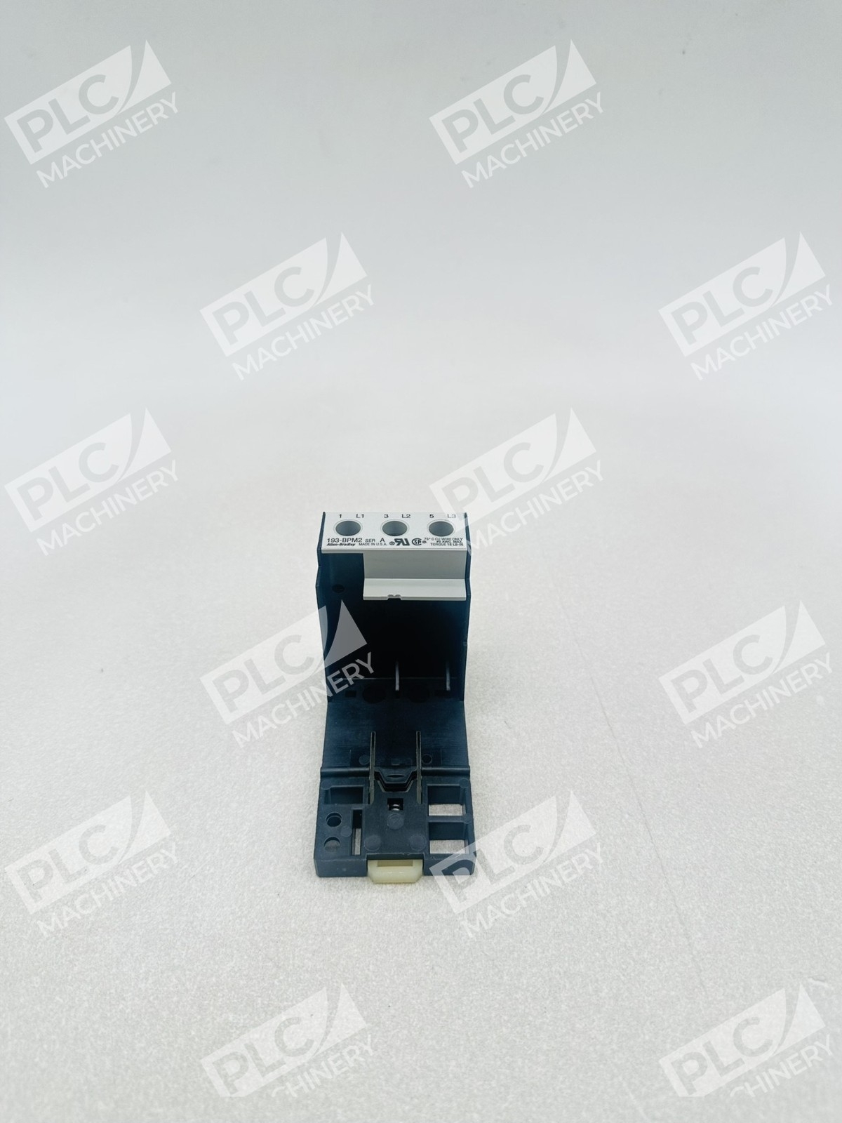 Allen Bradley 193-BPM2 Panel Adapters Ser A - Image 3