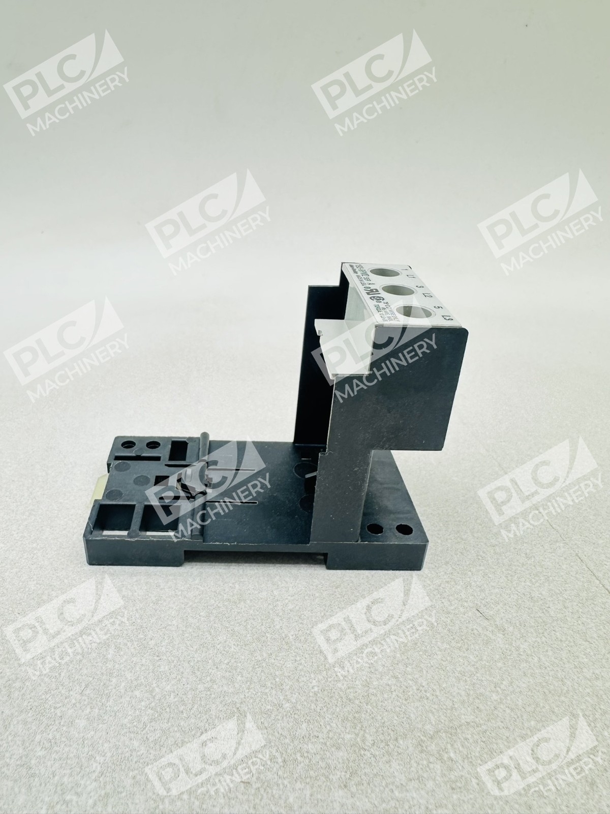 Allen Bradley 193-BPM2 Panel Adapters Ser A - Image 7