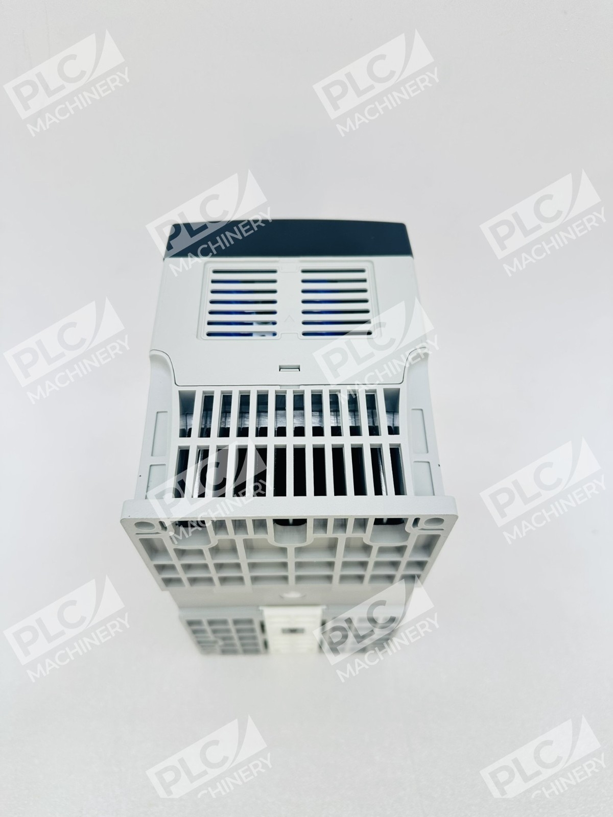 Allen Bradley 22B-D2P3N104 Series A PowerFlex 40 AC Drive 3PH 2.3A - Image 11