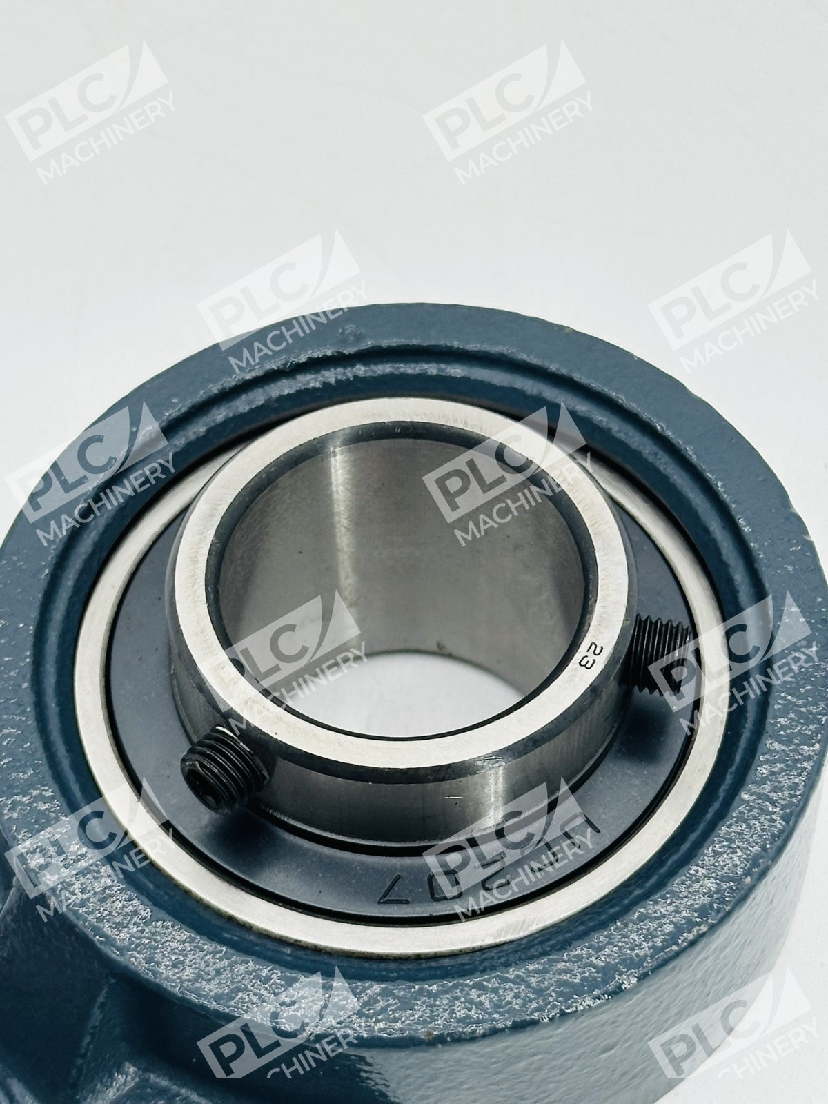 FYH FB207 Flanged Bearing Unit 3-Bolt Bracket Pillow Block UC207 - Image 5