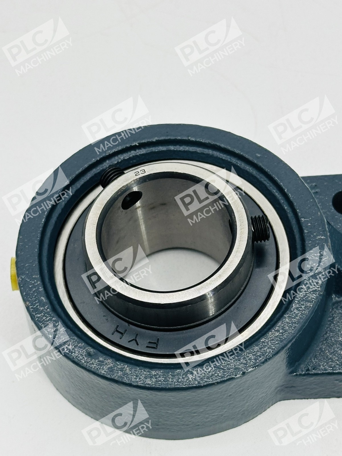 FYH FB207 Flanged Bearing Unit 3-Bolt Bracket Pillow Block UC207 - Image 6