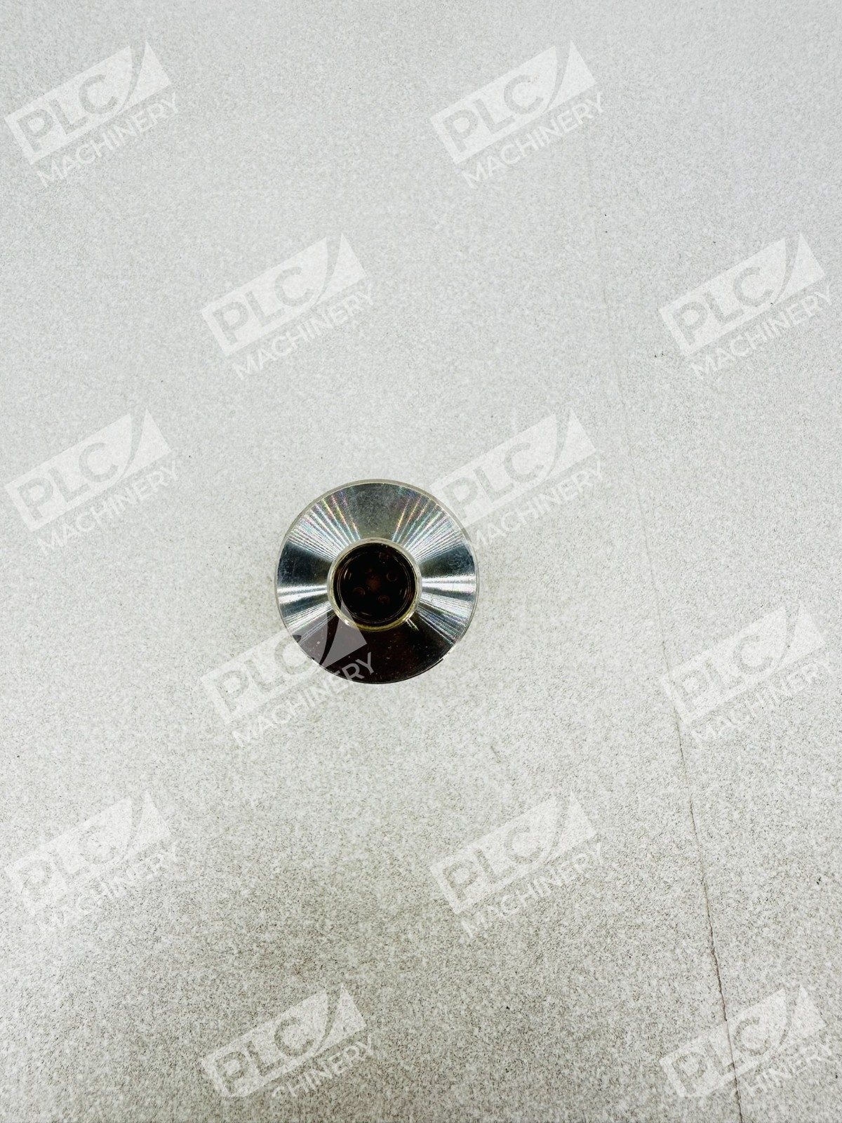 iFm Electronic IIT205 Inductive Sensor - Image 6